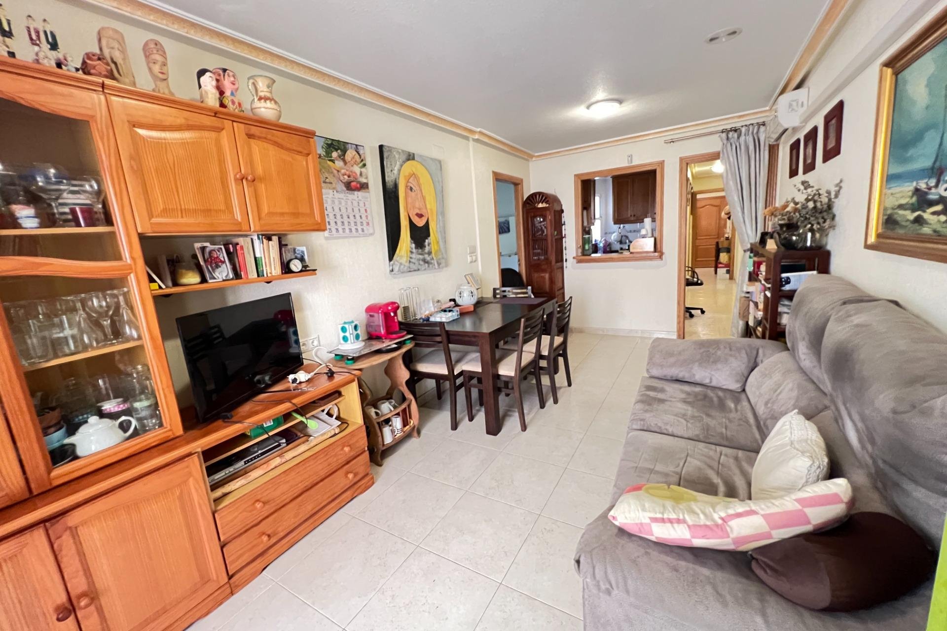 Resale - Apartamento - Torrevieja - Playa del Cura