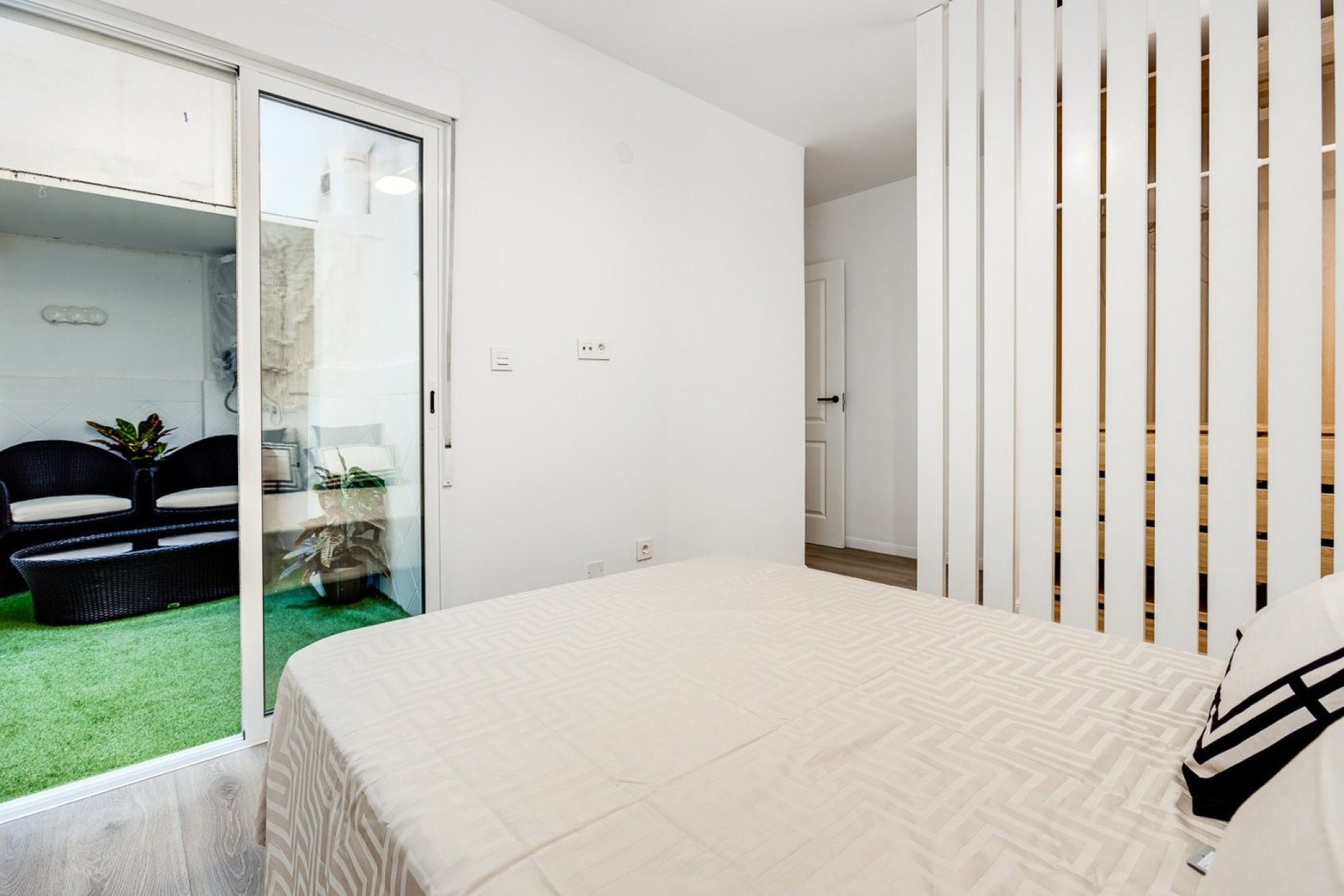 Resale - Apartamento - Torrevieja - Puerto