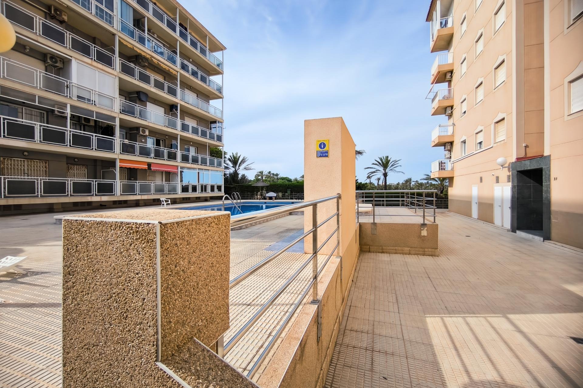 Resale - Apartamento - Torrevieja - Punta prima