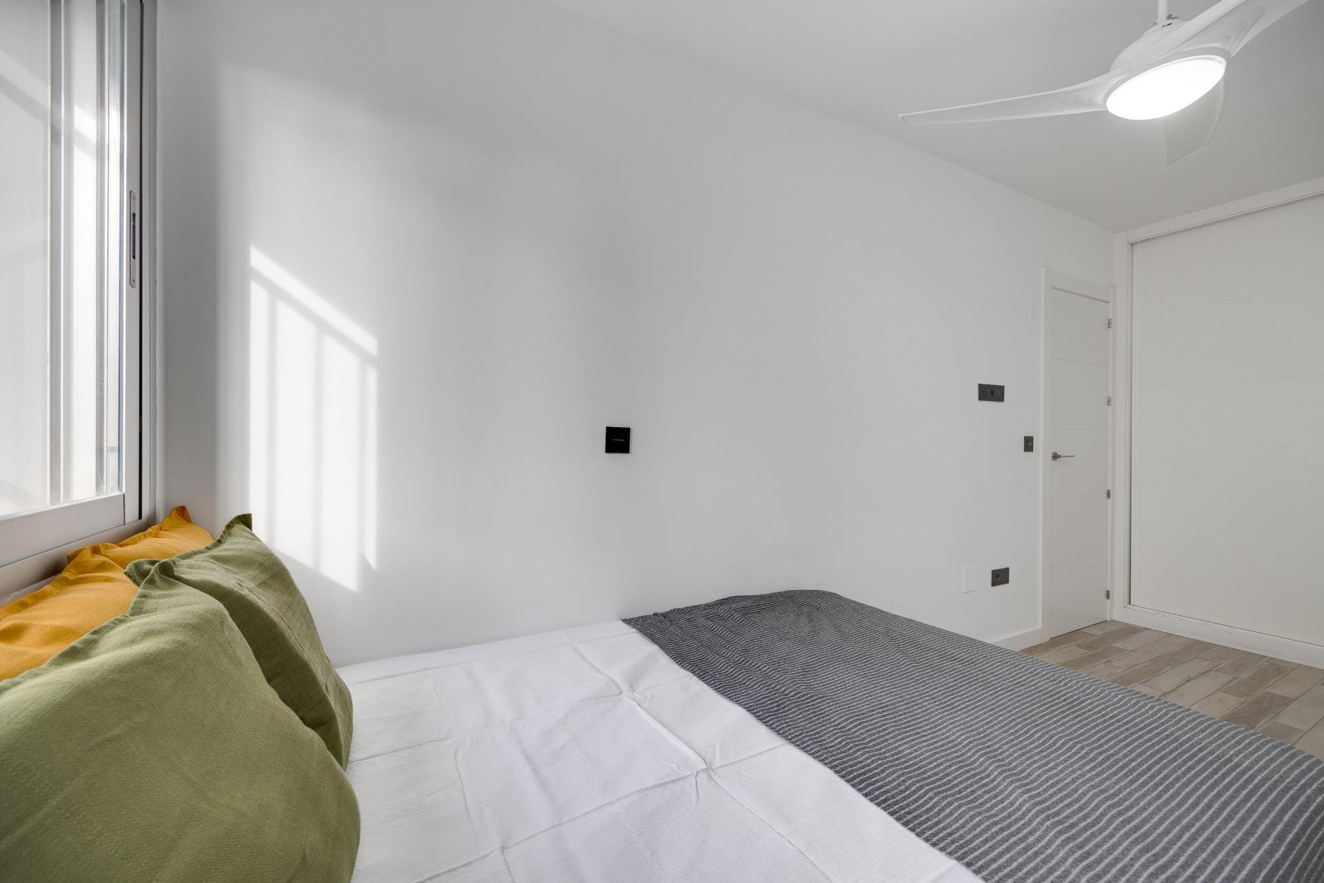 Resale - Apartamento - Torrevieja - Punta prima