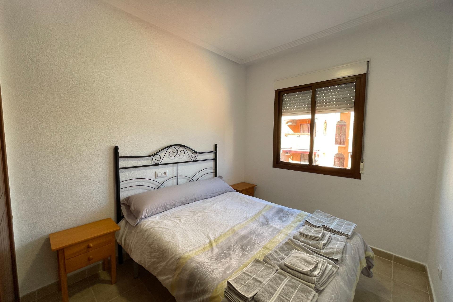 Resale - Apartamento - Torrevieja - Rosaleda-los frutales