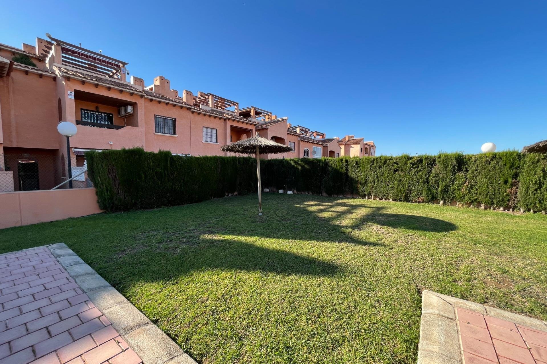 Resale - Apartamento - Torrevieja - Rosaleda-los frutales