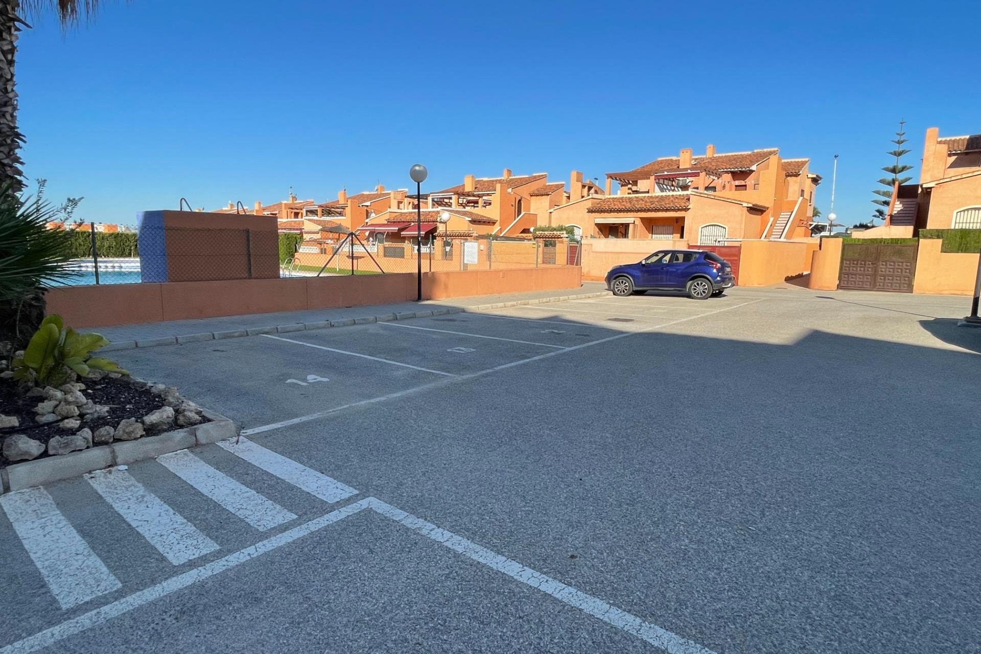 Resale - Apartamento - Torrevieja - Rosaleda-los frutales