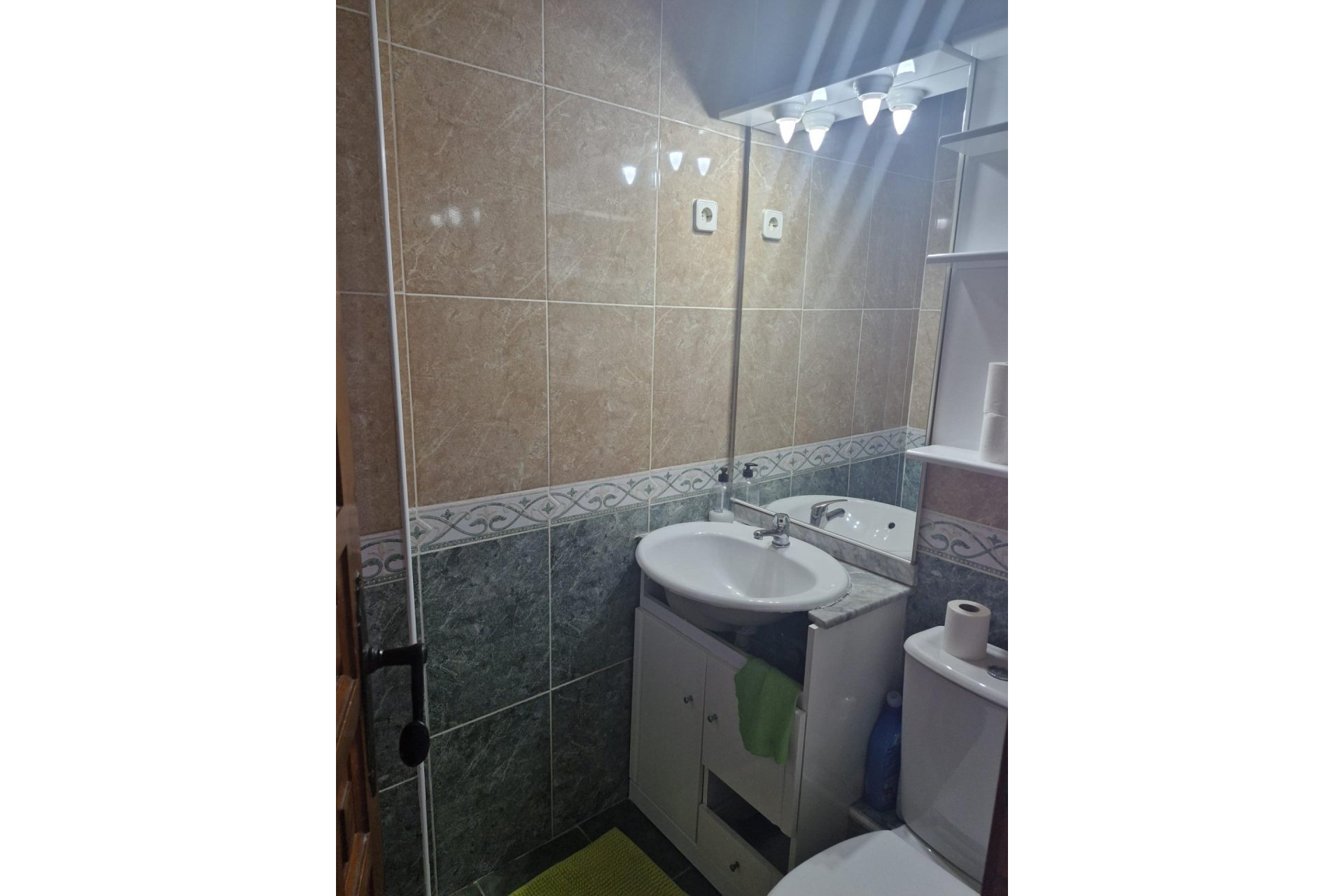 Resale - Apartamento - Torrevieja - Torre del moro