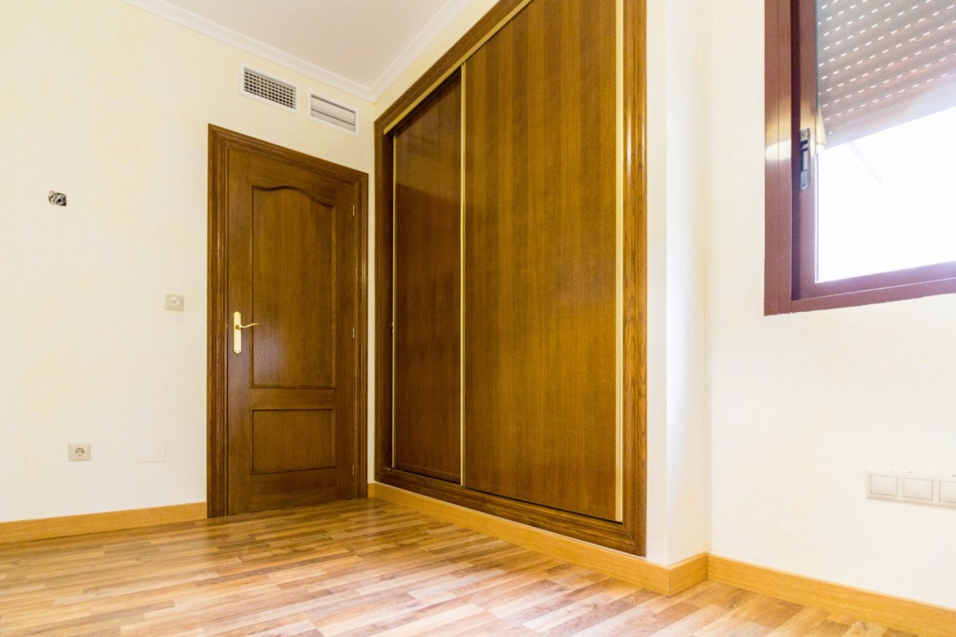 Resale - Bungalow - Benejúzar