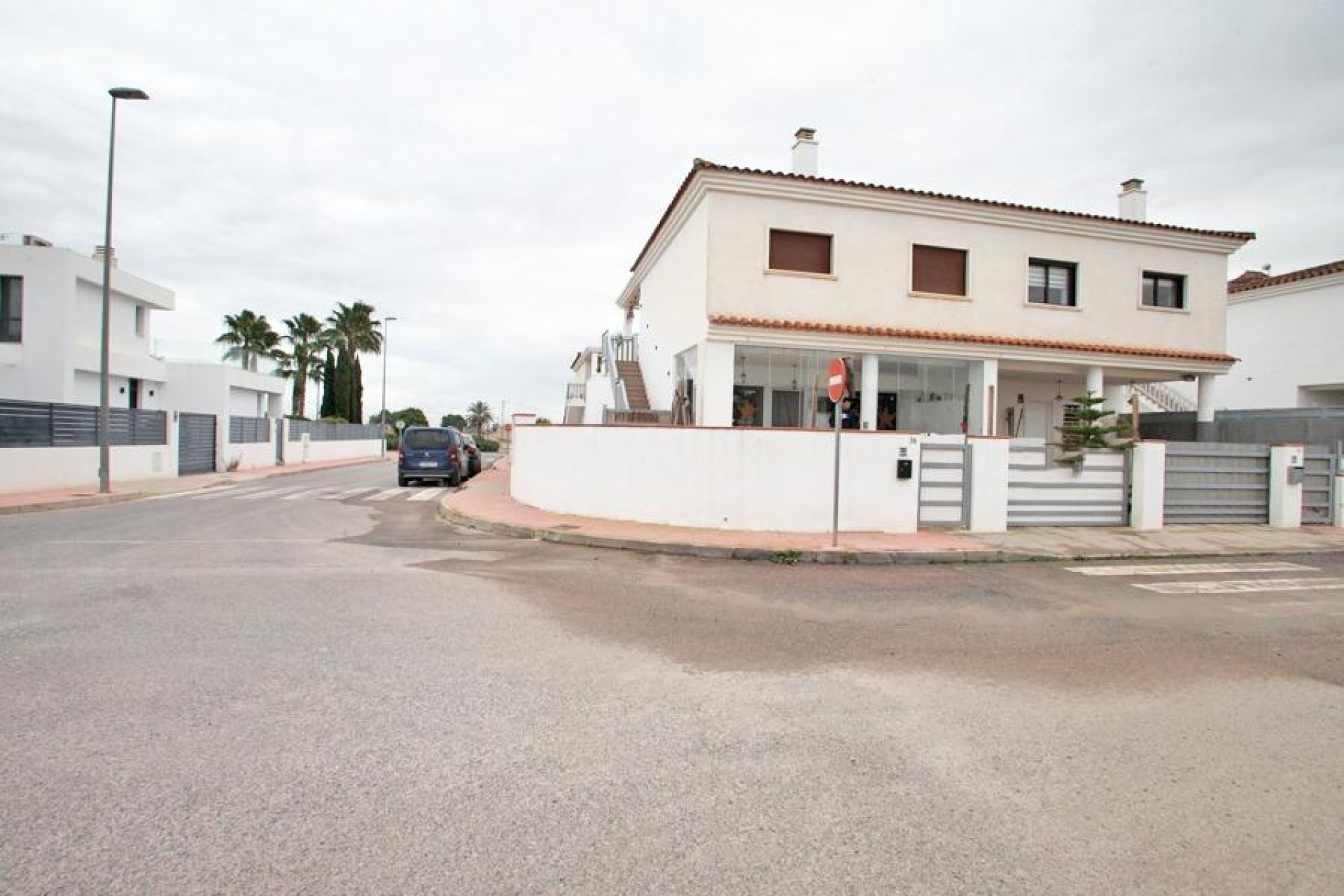 Resale - Bungalow - Daya Nueva - Comunidad valenciana