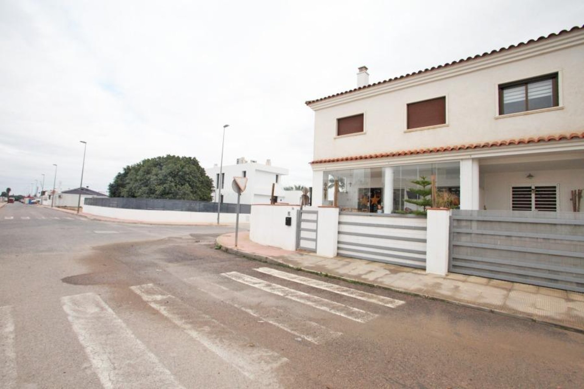 Resale - Bungalow - Daya Nueva - Comunidad valenciana