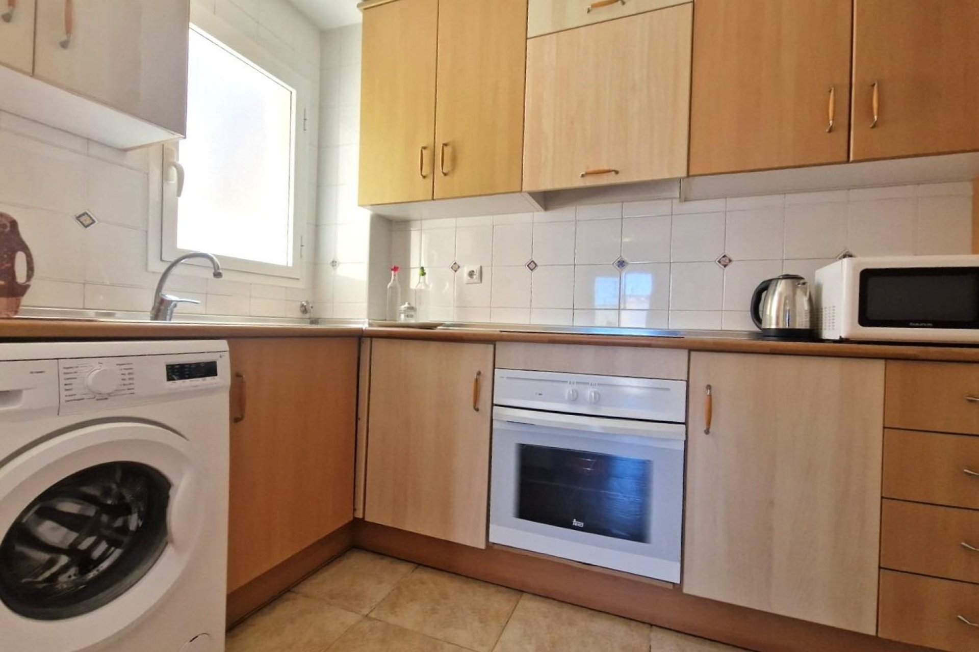 Resale - Bungalow Planta Alta - Torrevieja - Aguas nuevas 1