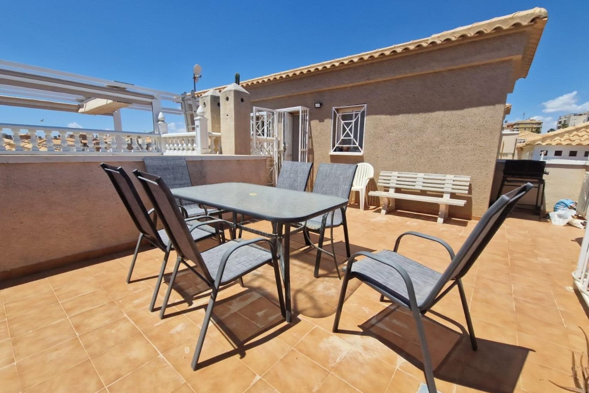 Resale - Bungalow Planta Alta - Torrevieja - Aguas nuevas 1