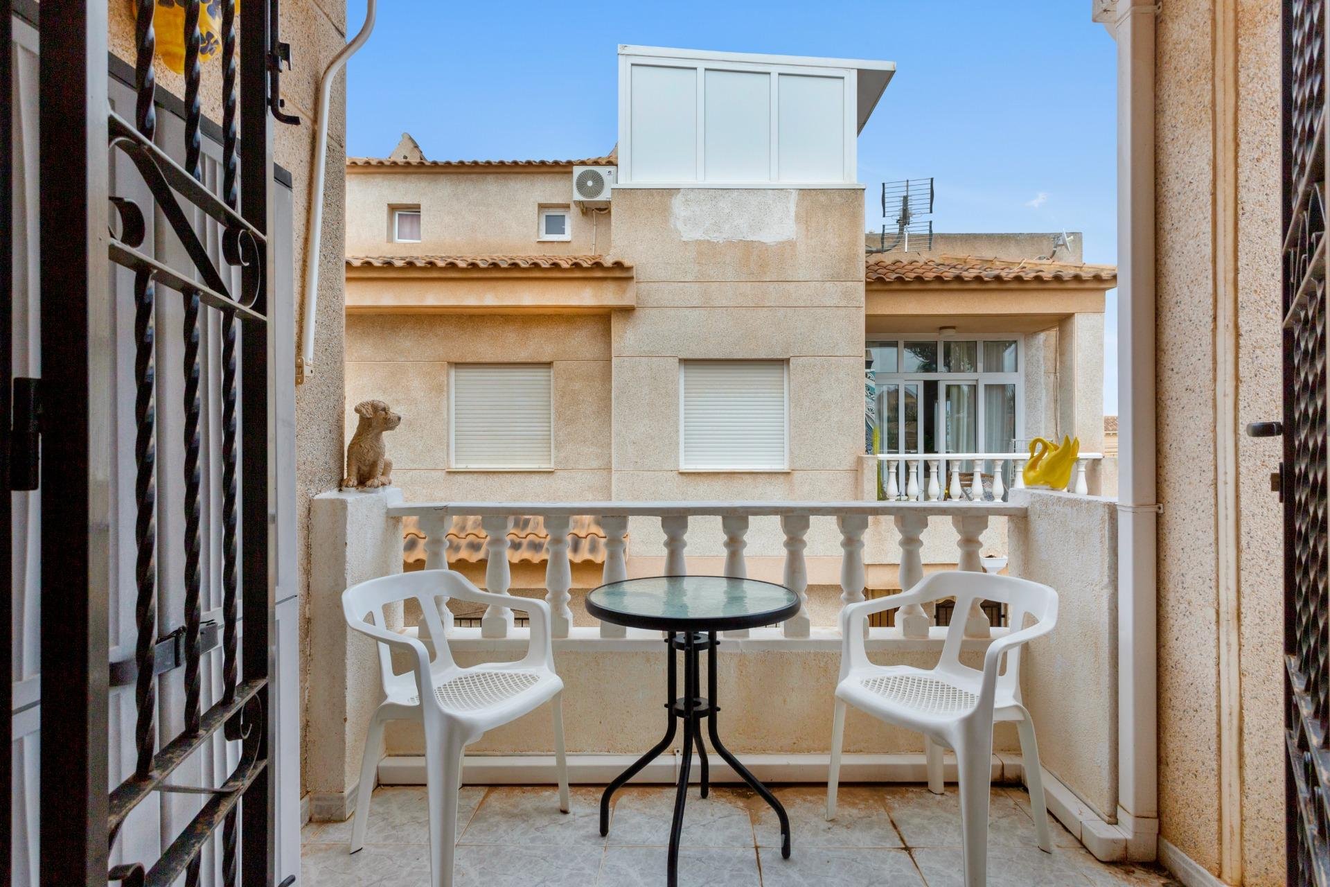 Resale - Bungalow Planta Alta - Torrevieja - Aguas nuevas 2