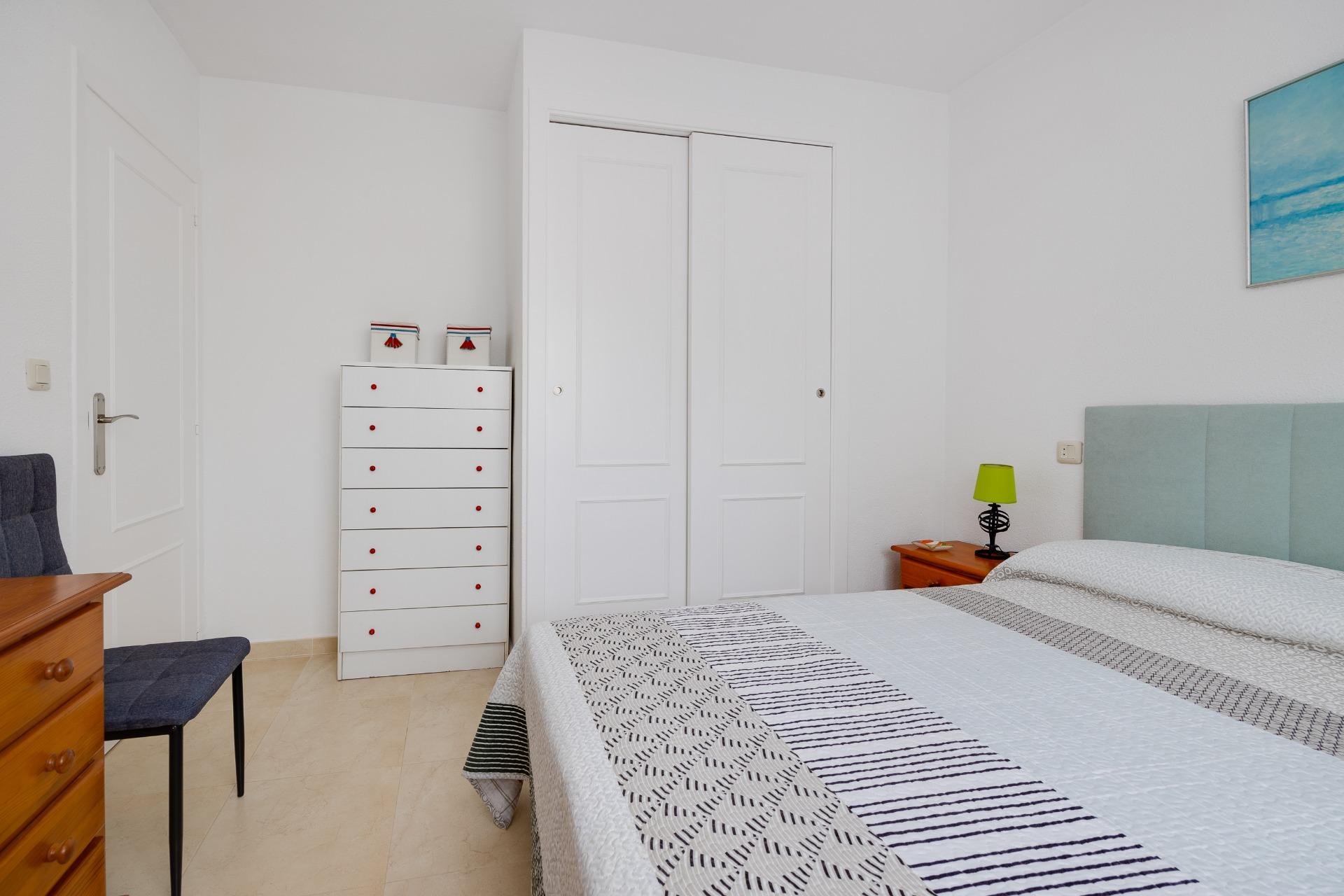 Resale - Bungalow Planta Alta - Torrevieja - Aguas Nuevas