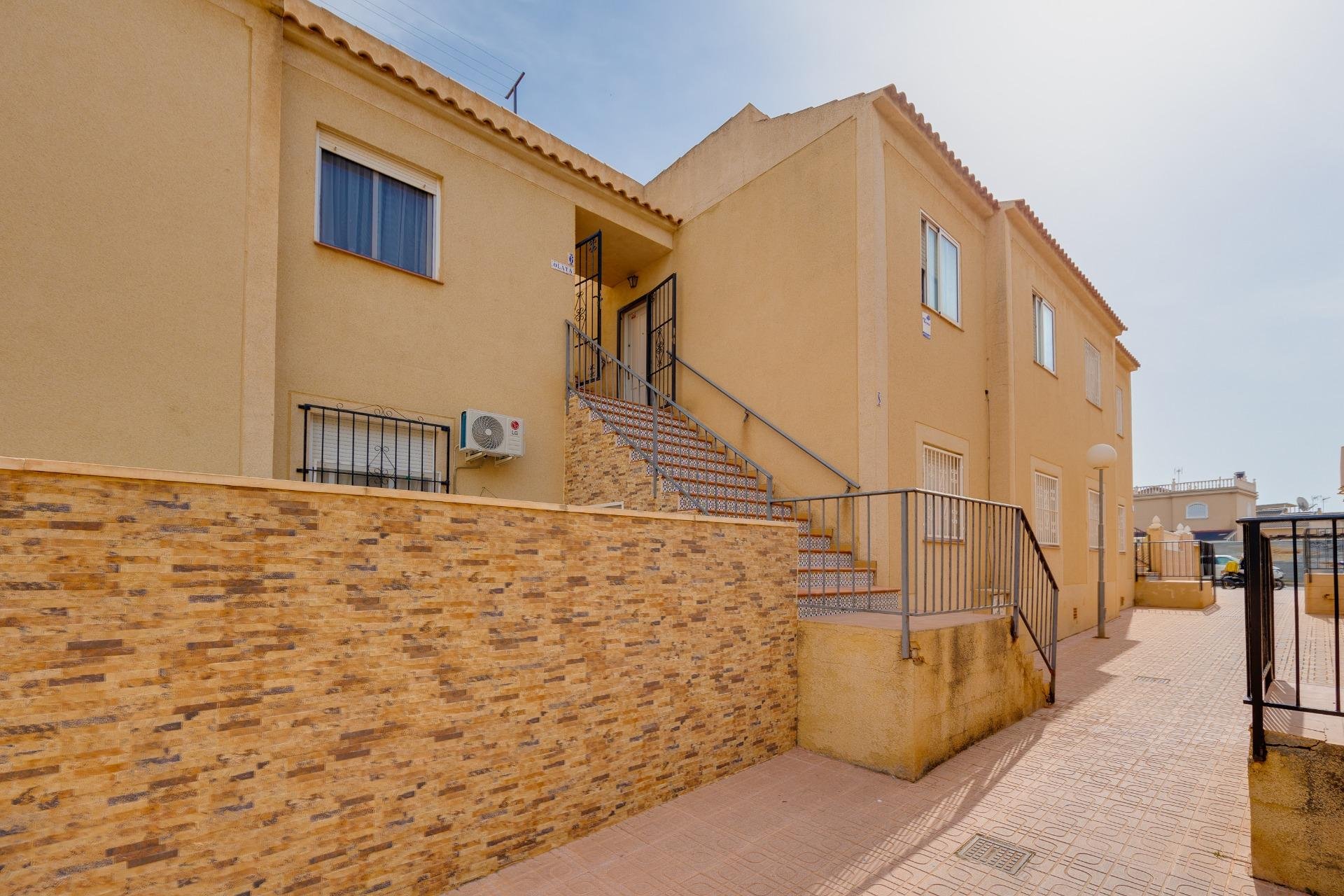 Resale - Bungalow Planta Alta - Torrevieja - Aguas Nuevas