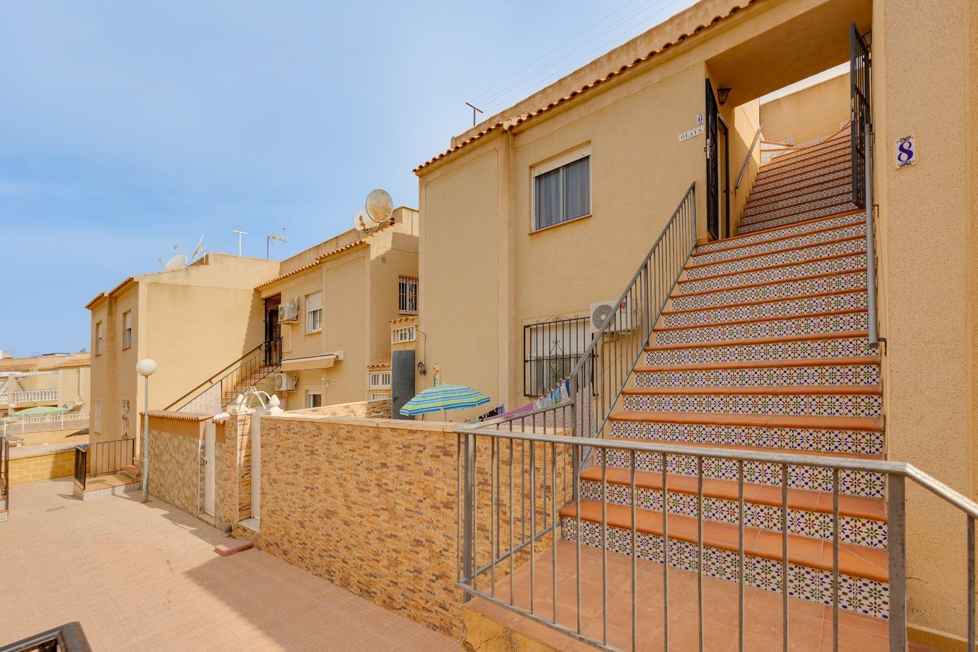 Resale - Bungalow Planta Alta - Torrevieja - Aguas Nuevas