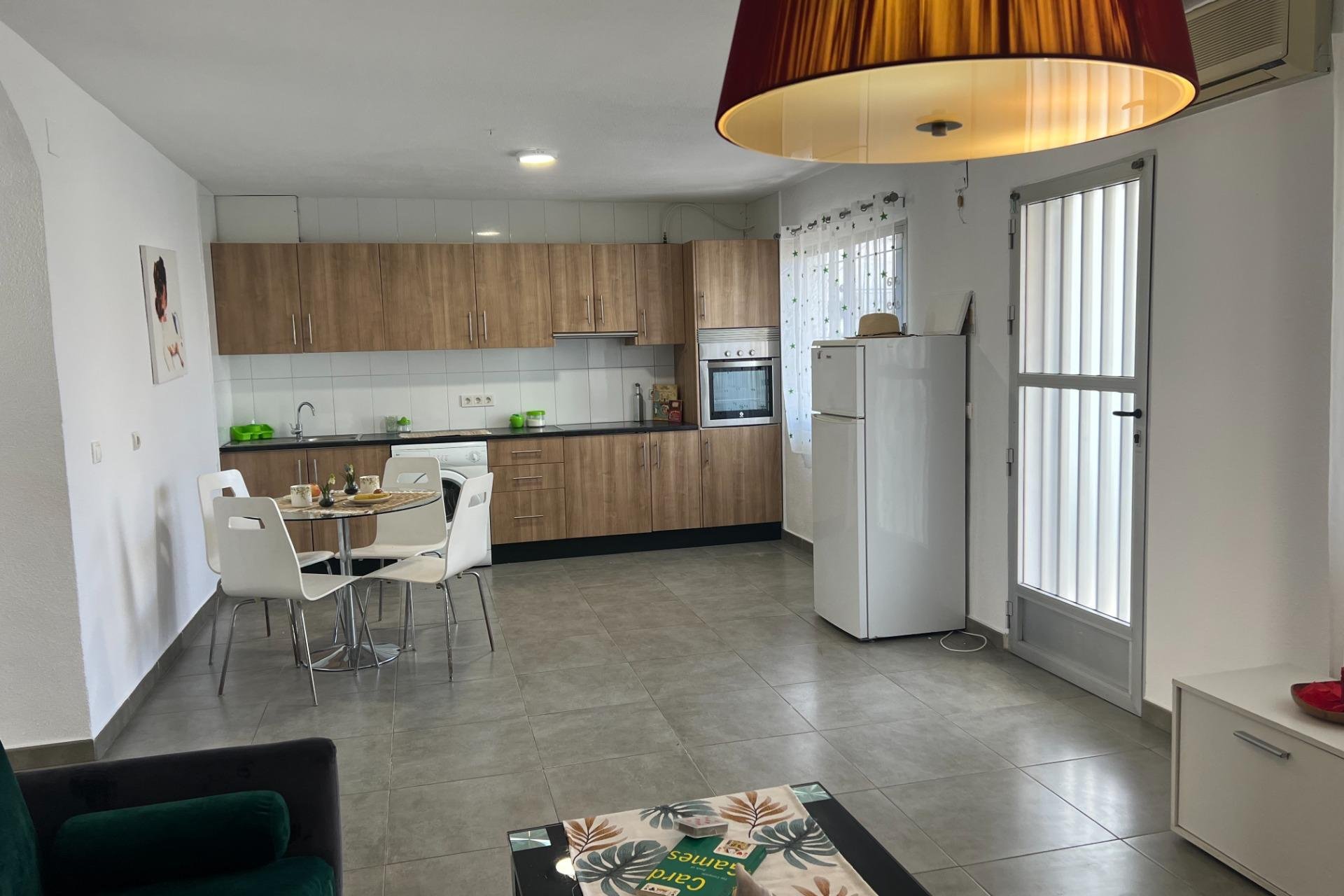 Resale - Bungalow Planta Alta - Torrevieja - Calas blanca