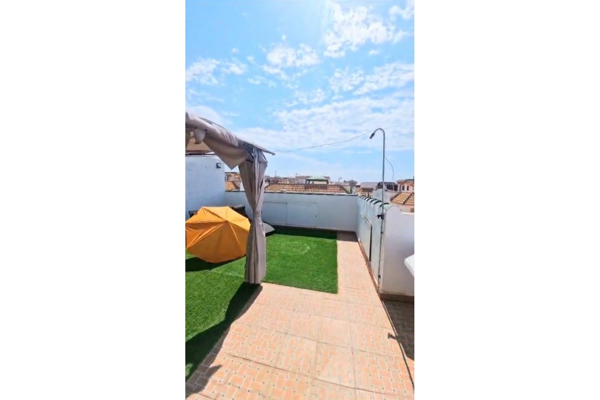 Resale - Bungalow Planta Alta - Torrevieja - Centro