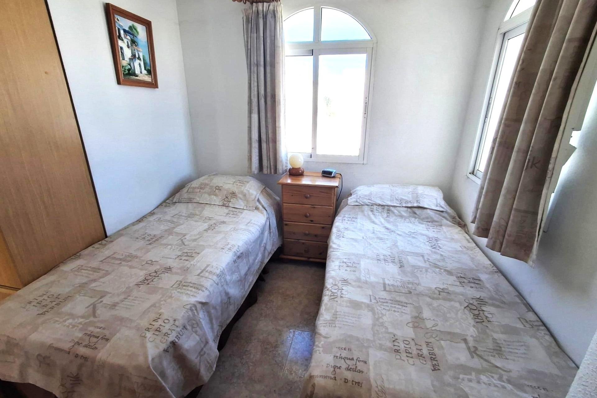 Resale - Bungalow Planta Alta - Torrevieja - Doña ines