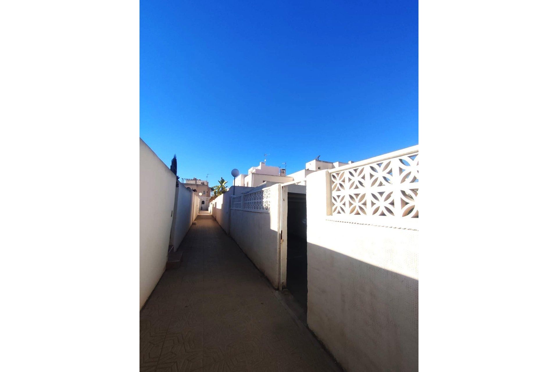 Resale - Bungalow Planta Alta - Torrevieja - Doña ines