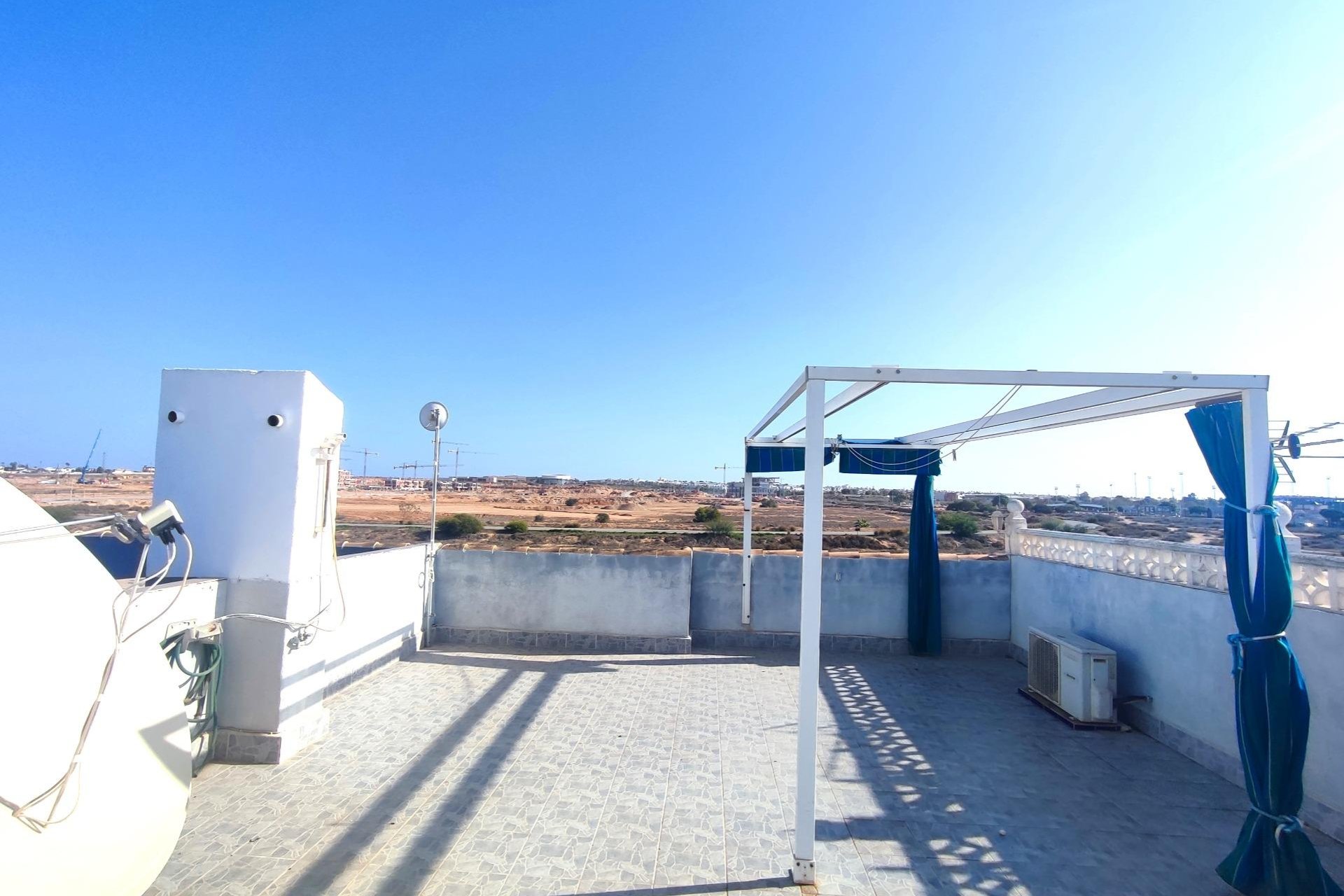 Resale - Bungalow Planta Alta - Torrevieja - Doña ines