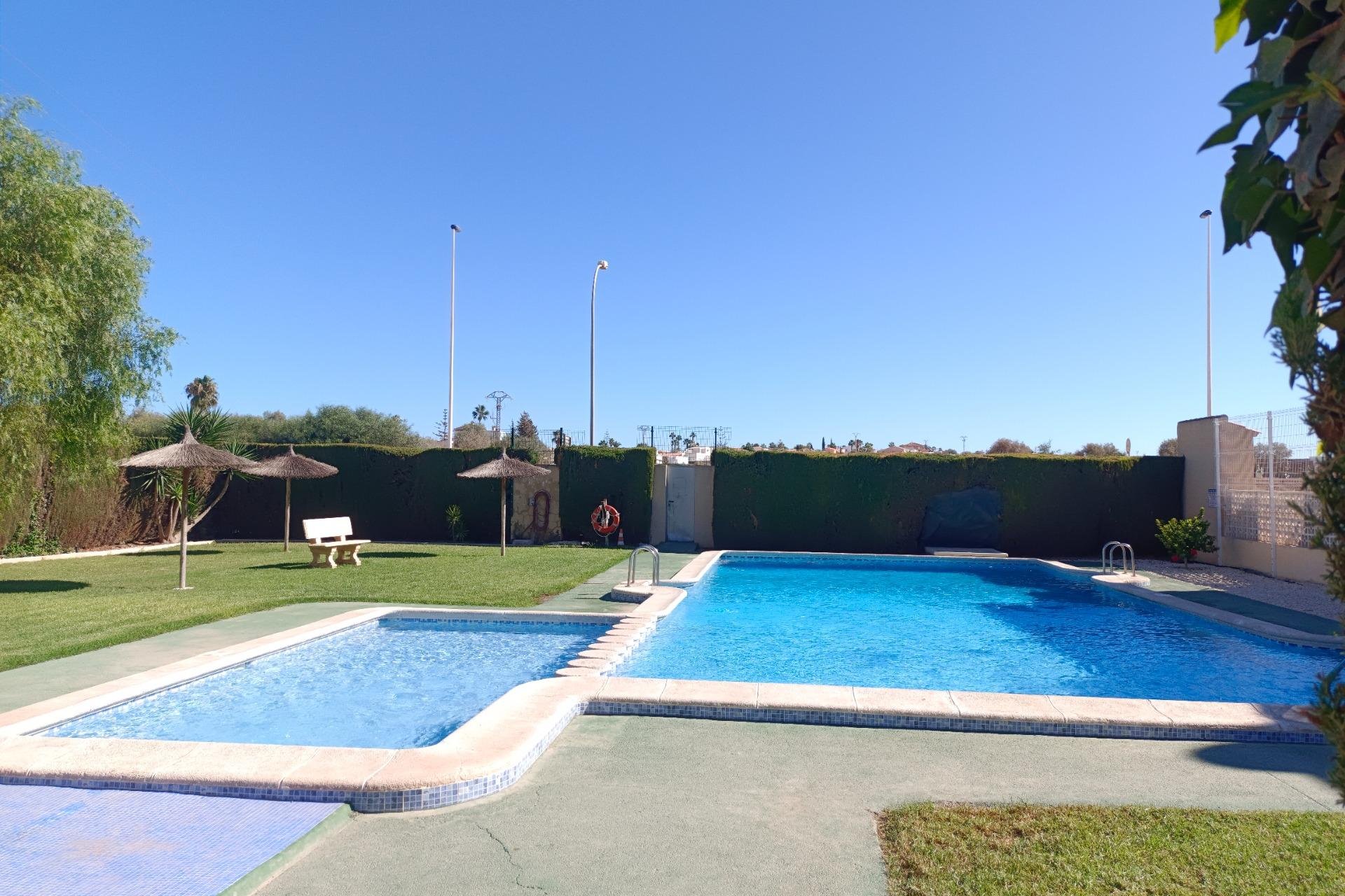 Resale - Bungalow Planta Alta - Torrevieja - La Siesta - El Salado - Torreta