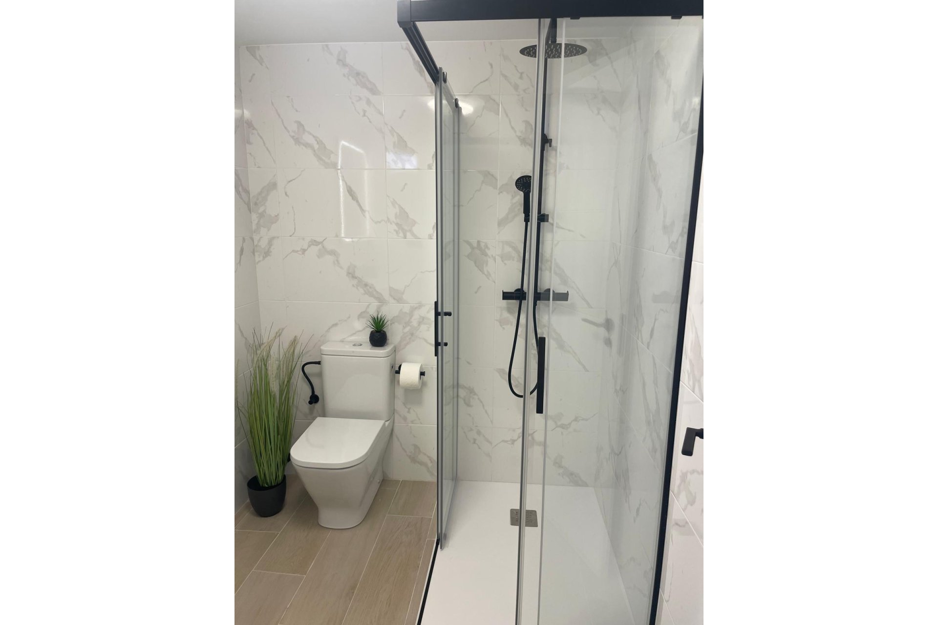 Resale - Bungalow Planta Alta - Torrevieja - Miramar - Torre del Moro