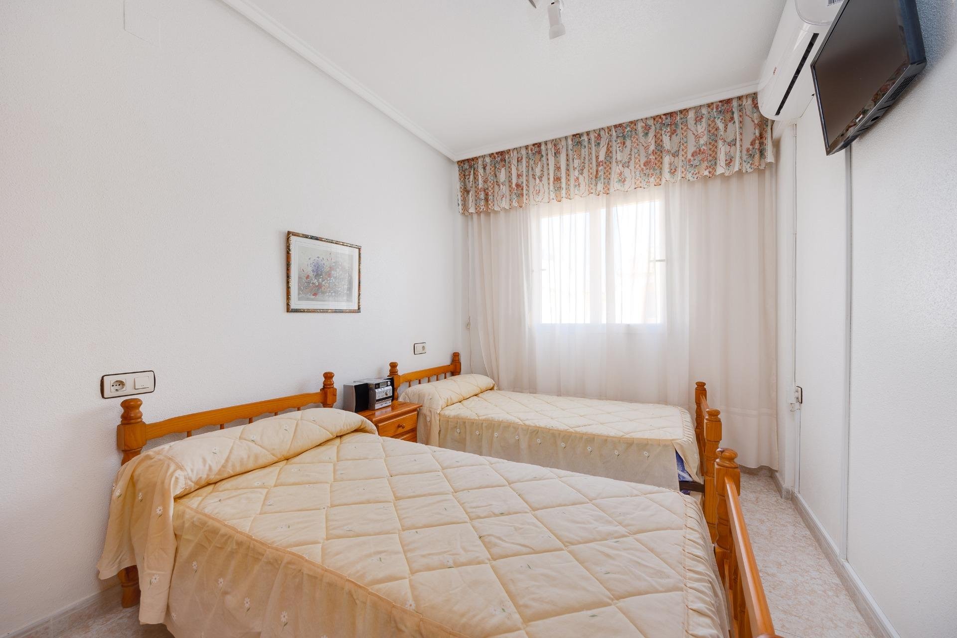 Resale - Bungalow Planta Alta - Torrevieja - Parque de las Naciones