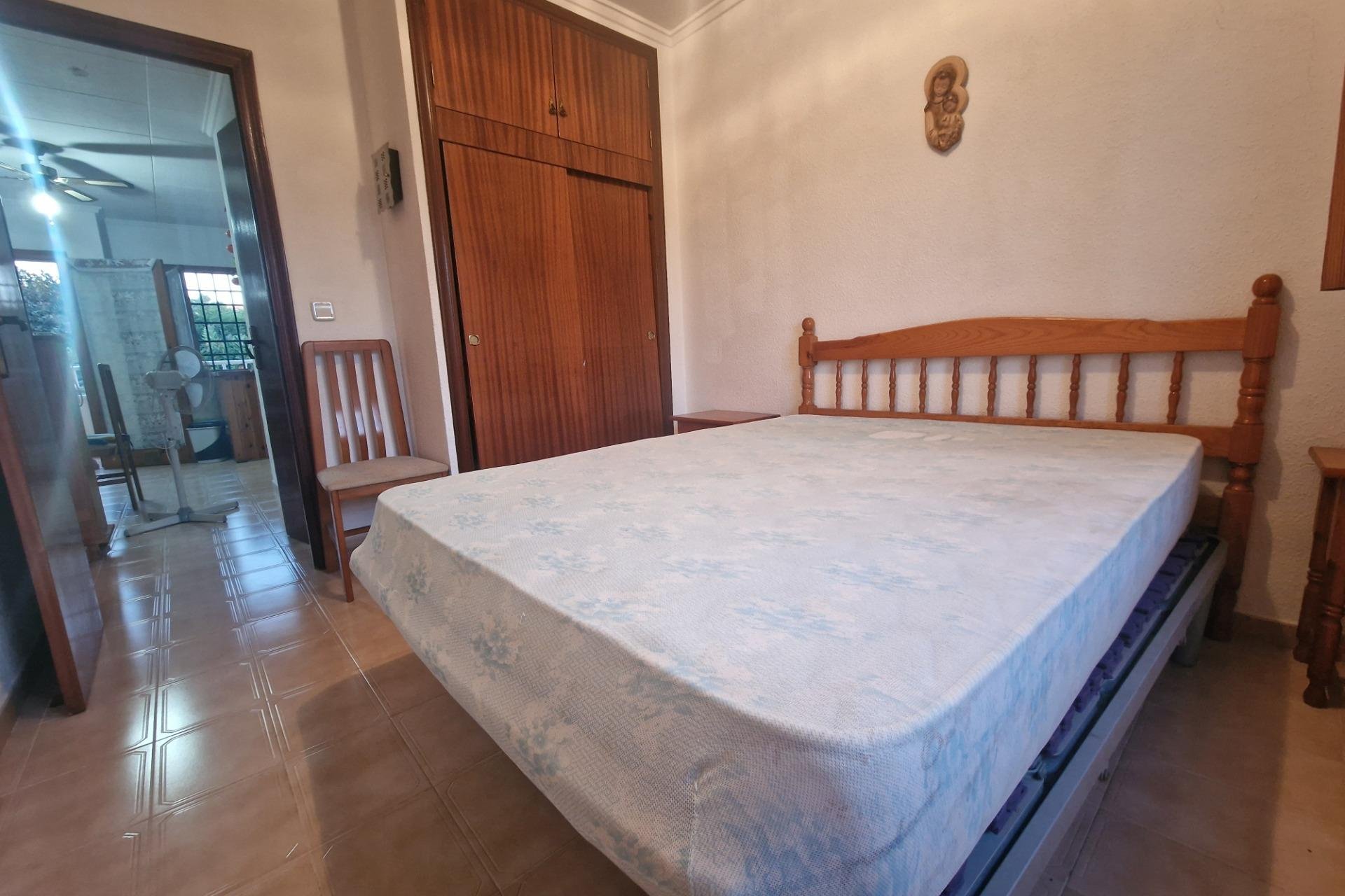 Resale - Bungalow Planta Alta - Torrevieja - Playa de los Naufragos