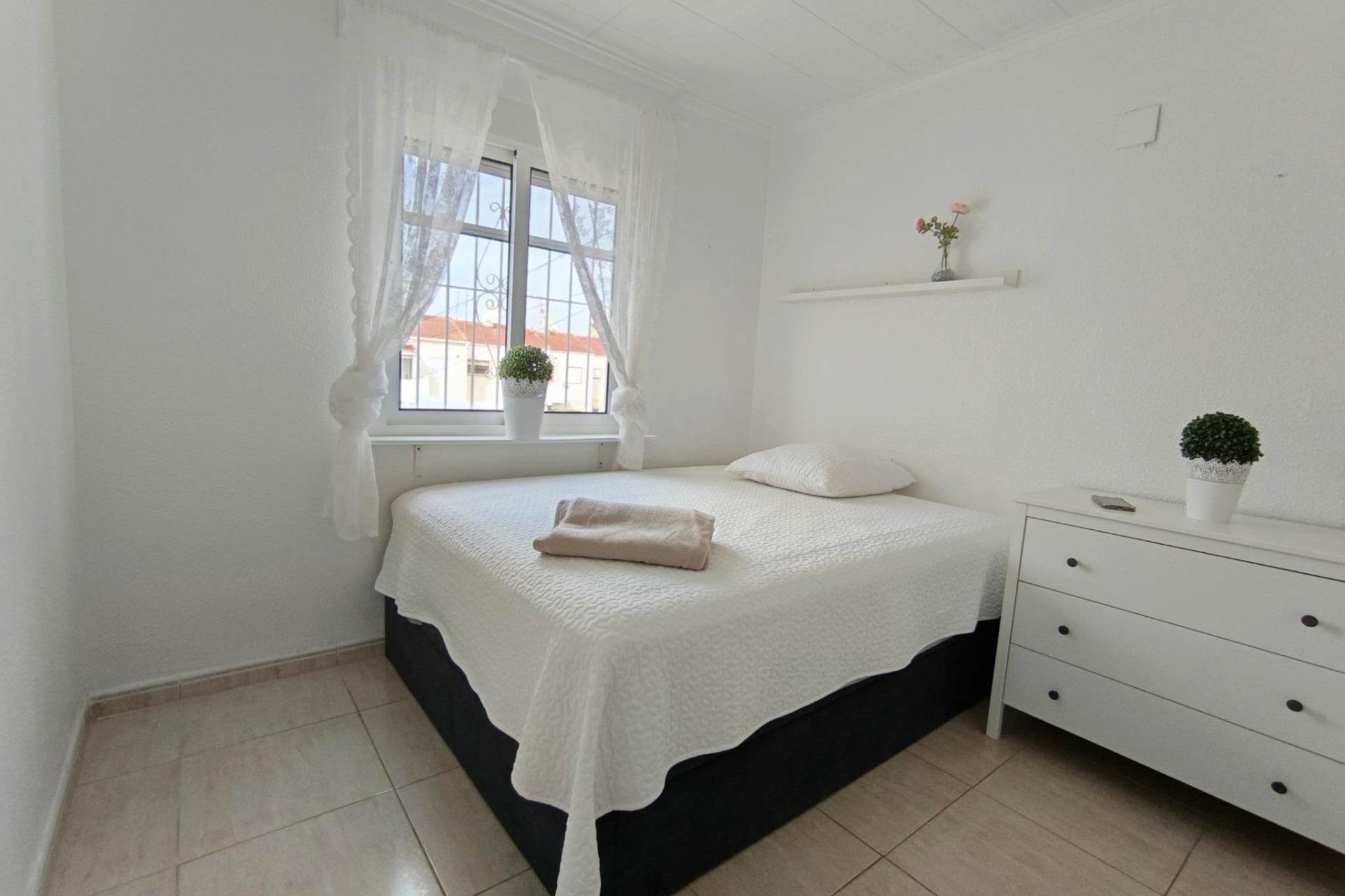 Resale - Bungalow Planta Alta - Torrevieja - Torretas