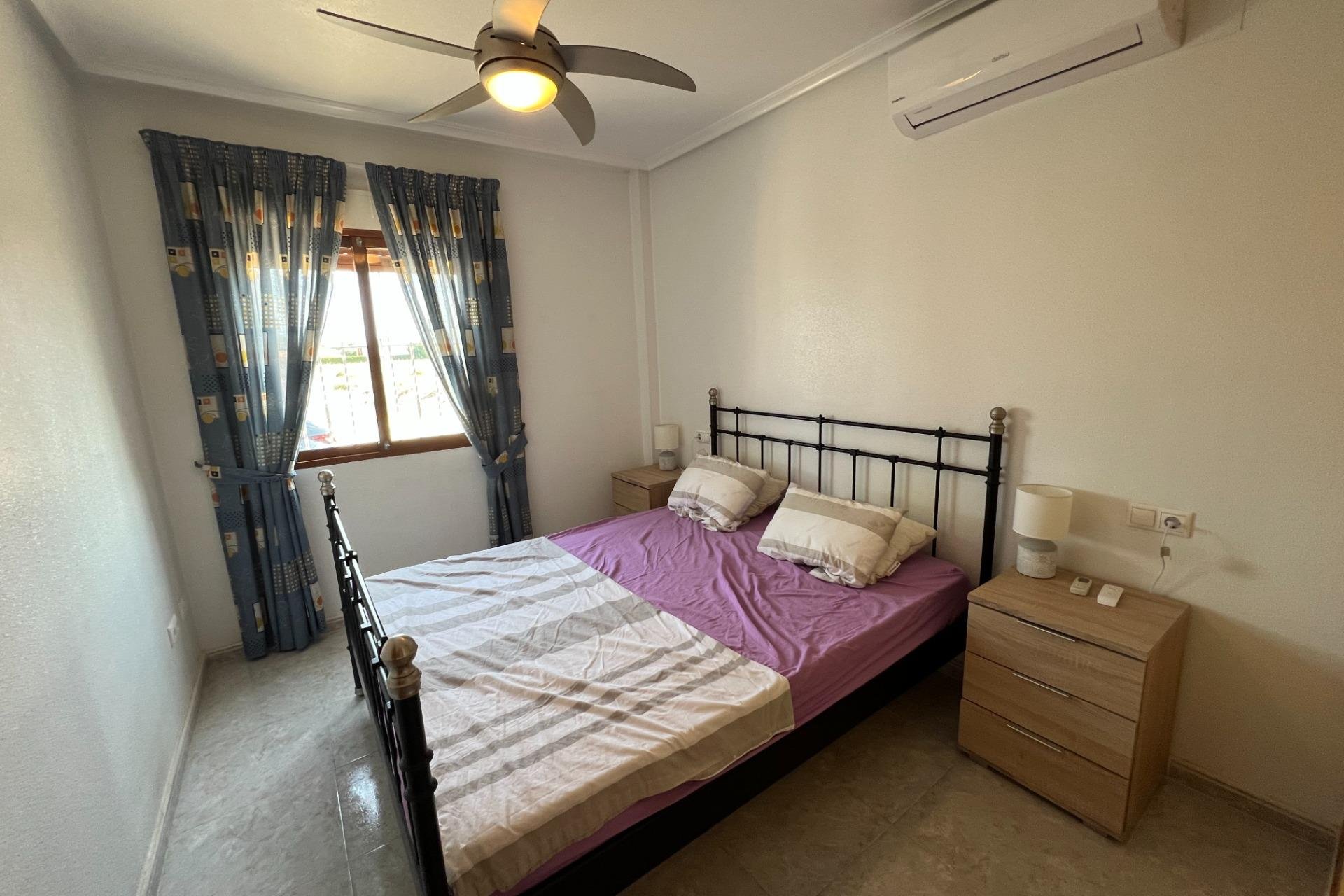 Resale - Bungalow Planta Baja - Daya Vieja - Comunidad valenciana