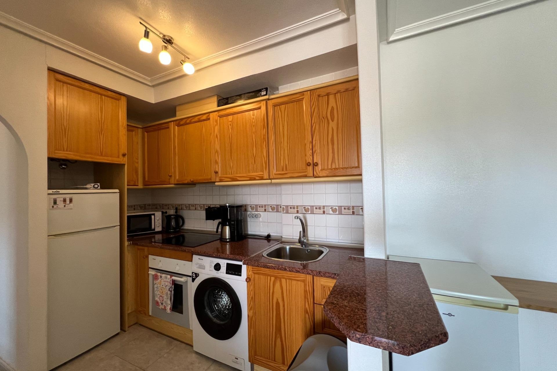 Resale - Bungalow Planta Baja - Daya Vieja - Comunidad valenciana