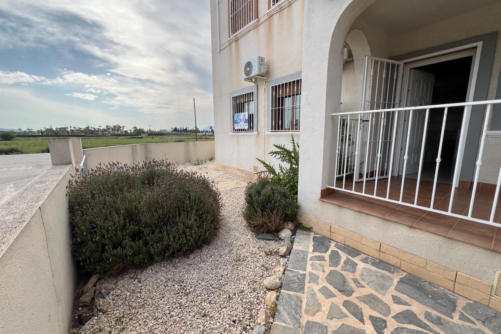 Resale - Bungalow Planta Baja - Daya Vieja - Comunidad valenciana