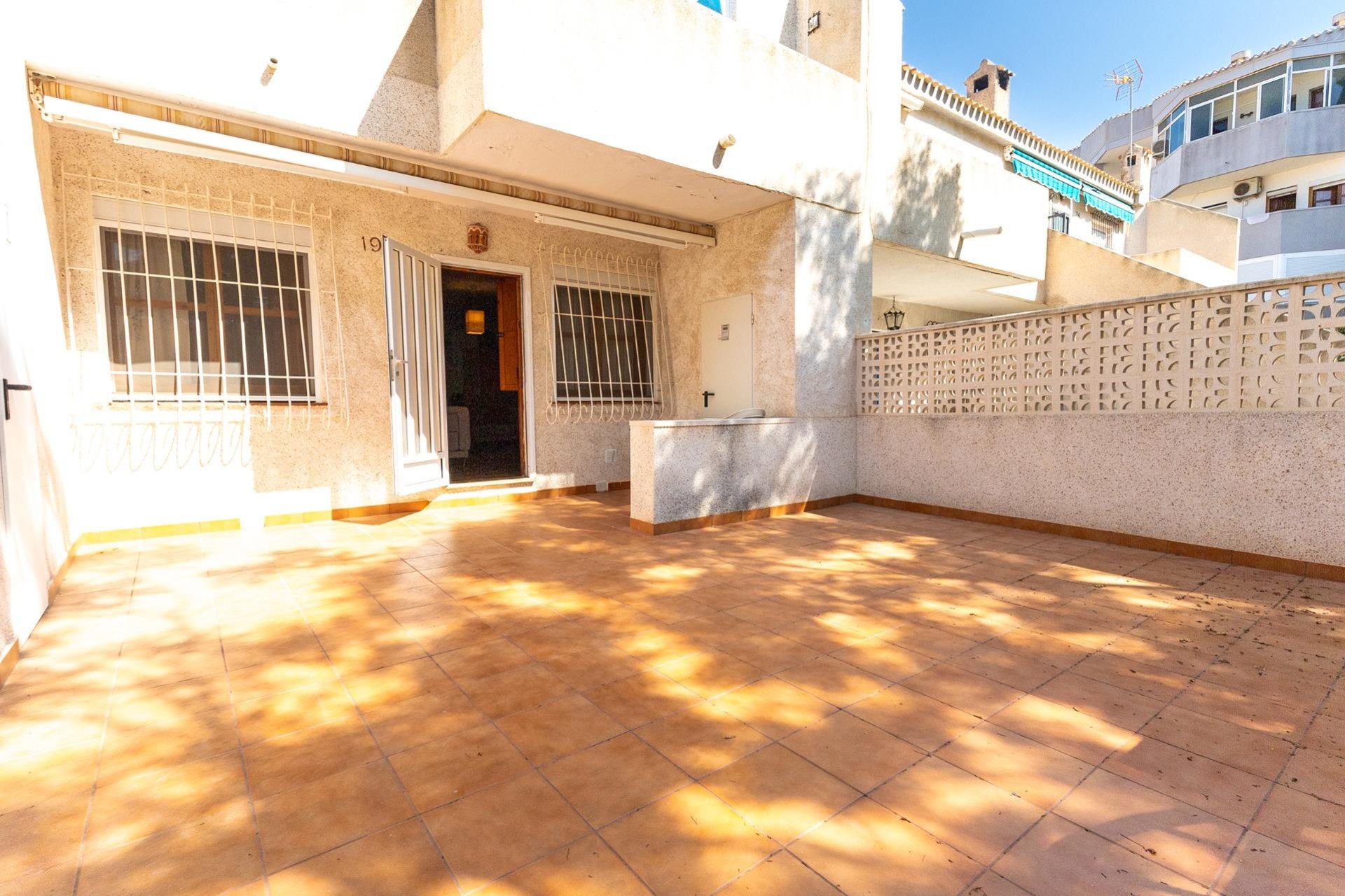Resale - Bungalow Planta Baja - Orihuela Costa - La Regia