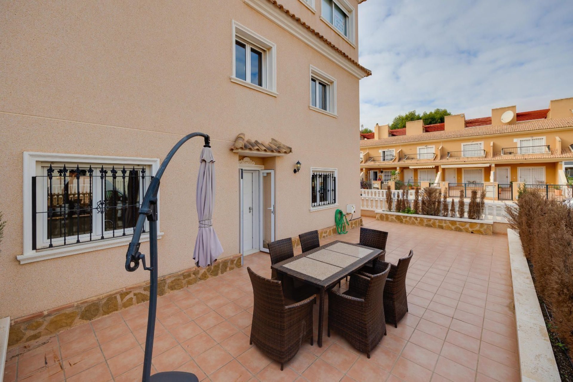 Resale - Bungalow Planta Baja - Orihuela Costa - Los Dolses