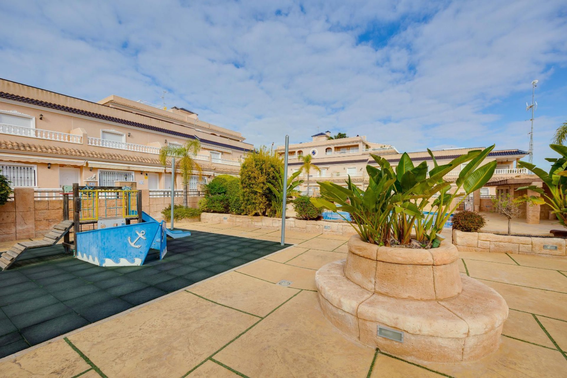 Resale - Bungalow Planta Baja - Orihuela Costa - Los Dolses