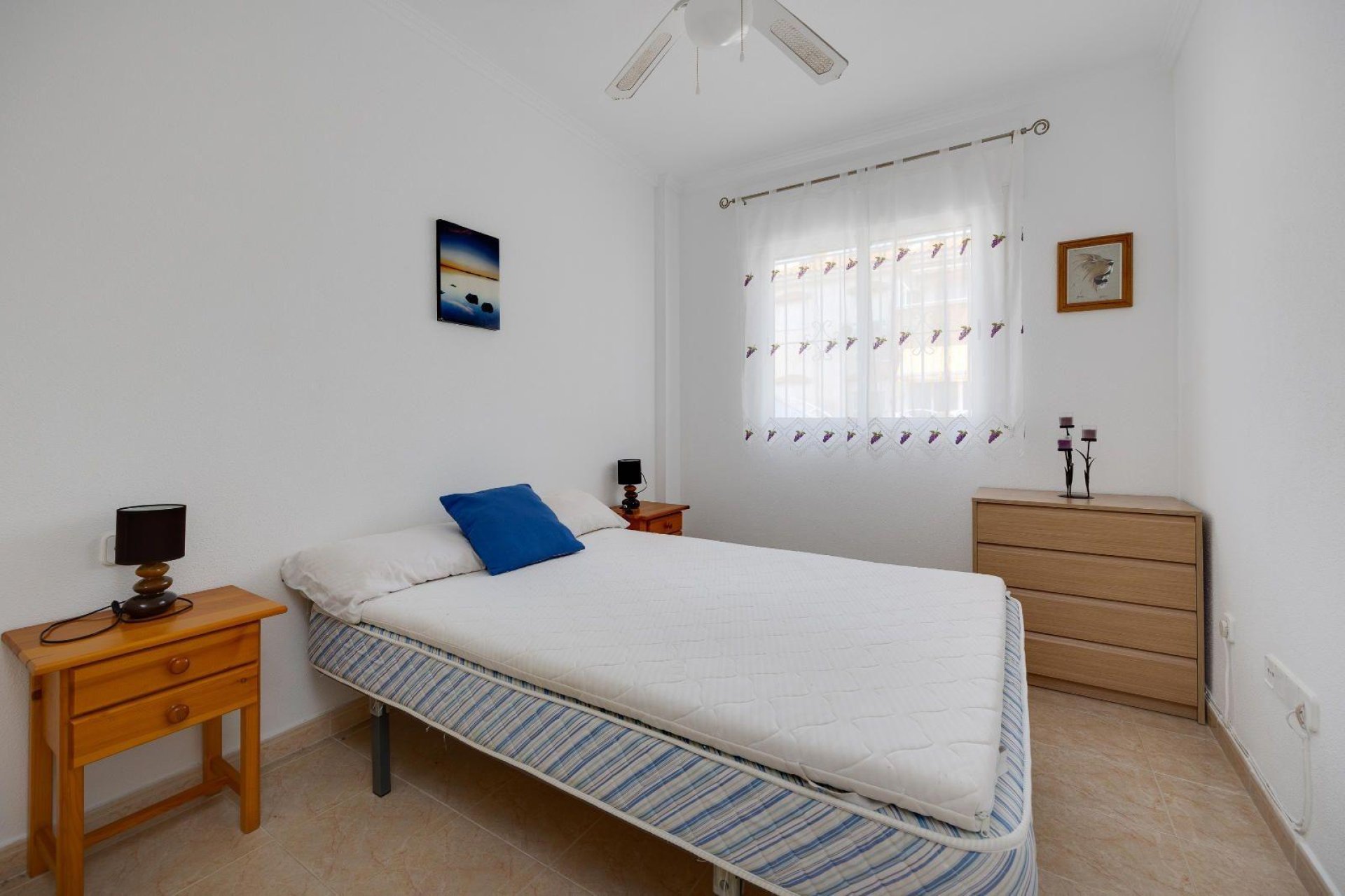 Resale - Bungalow Planta Baja - Torrevieja - Aguas nuevas 2