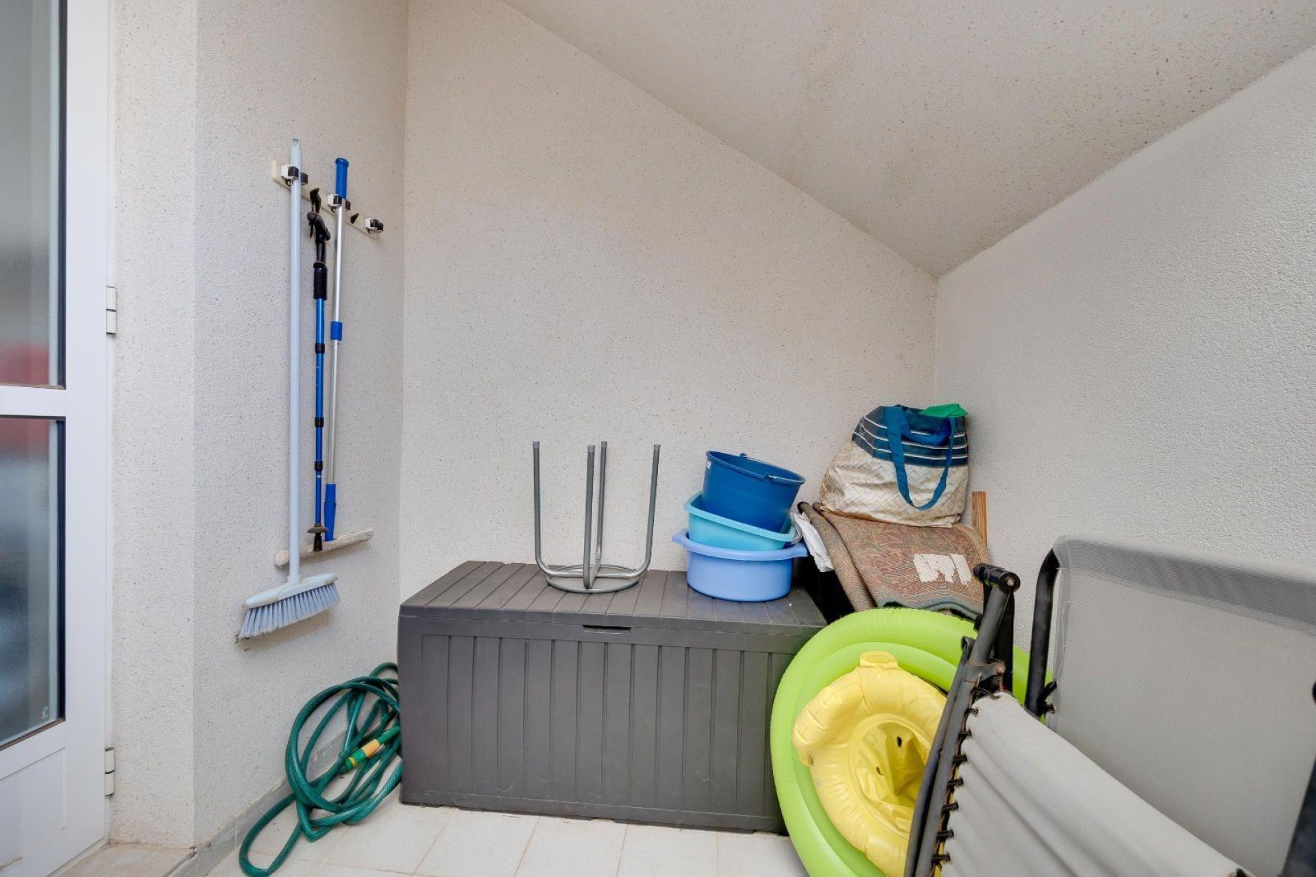 Resale - Bungalow Planta Baja - Torrevieja - Aguas nuevas 2