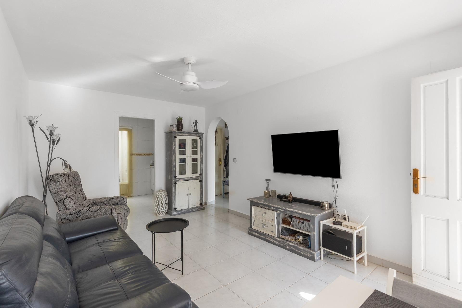 Resale - Bungalow Planta Baja - Torrevieja - Carrefour
