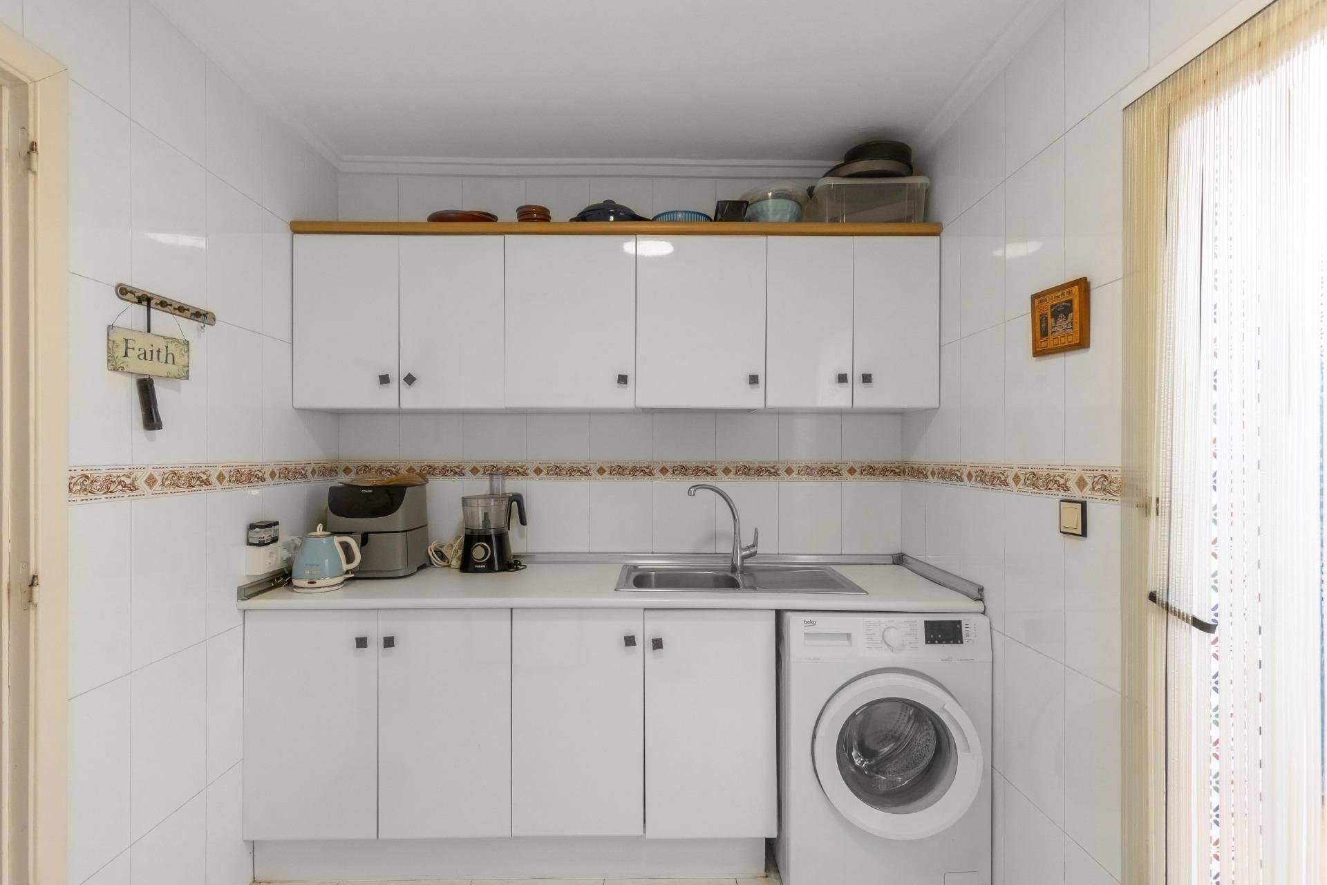 Resale - Bungalow Planta Baja - Torrevieja - Carrefour