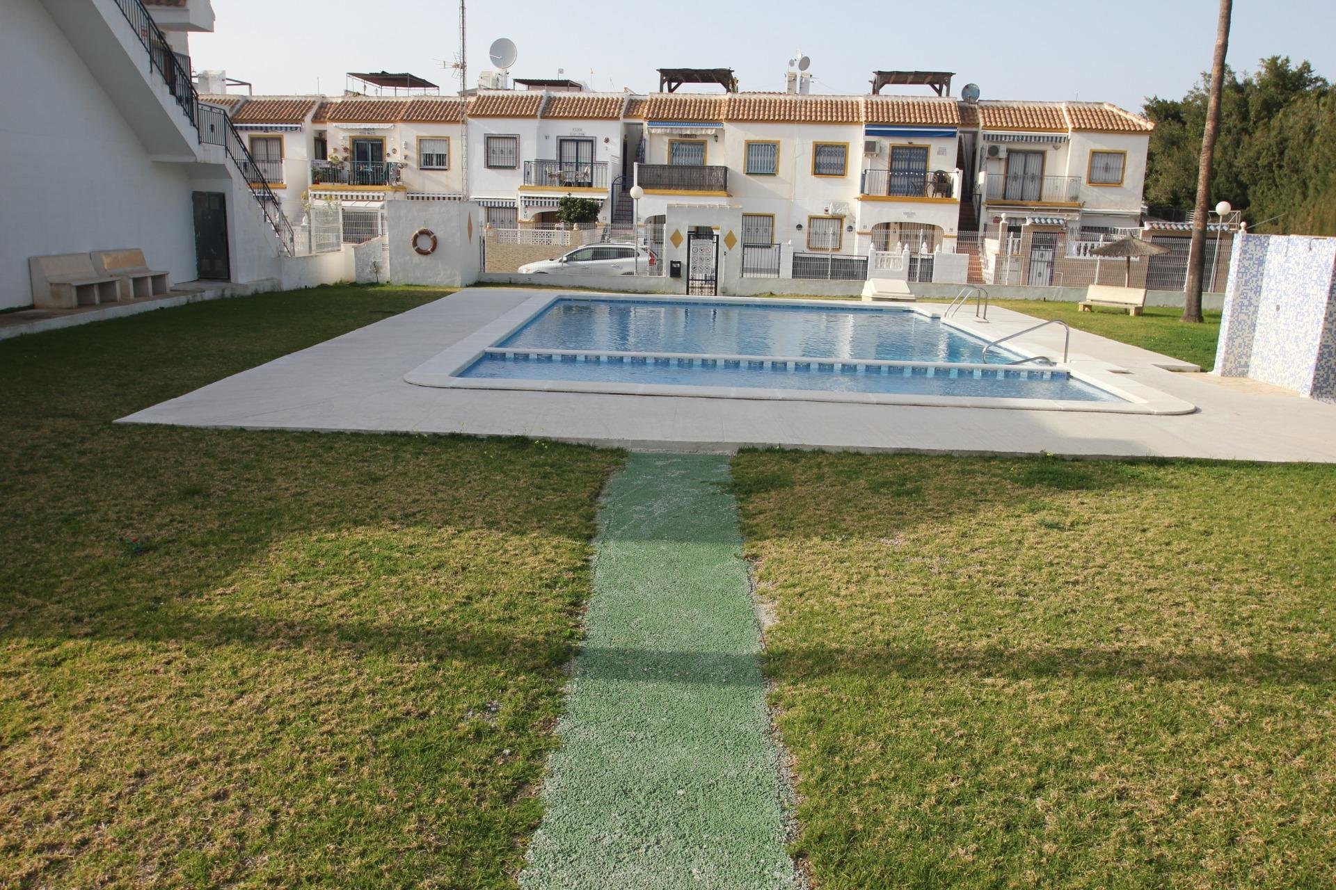 Resale - Bungalow Planta Baja - Torrevieja - Carrefour