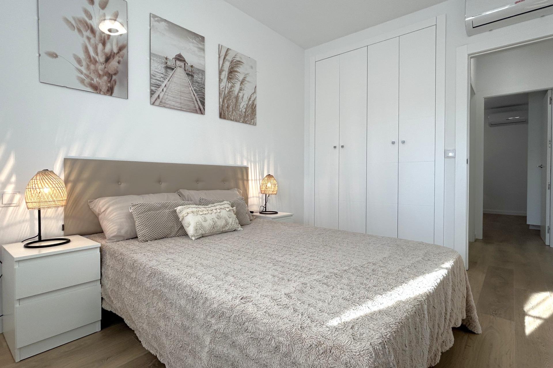 Resale - Bungalow Planta Baja - Torrevieja - El chaparral