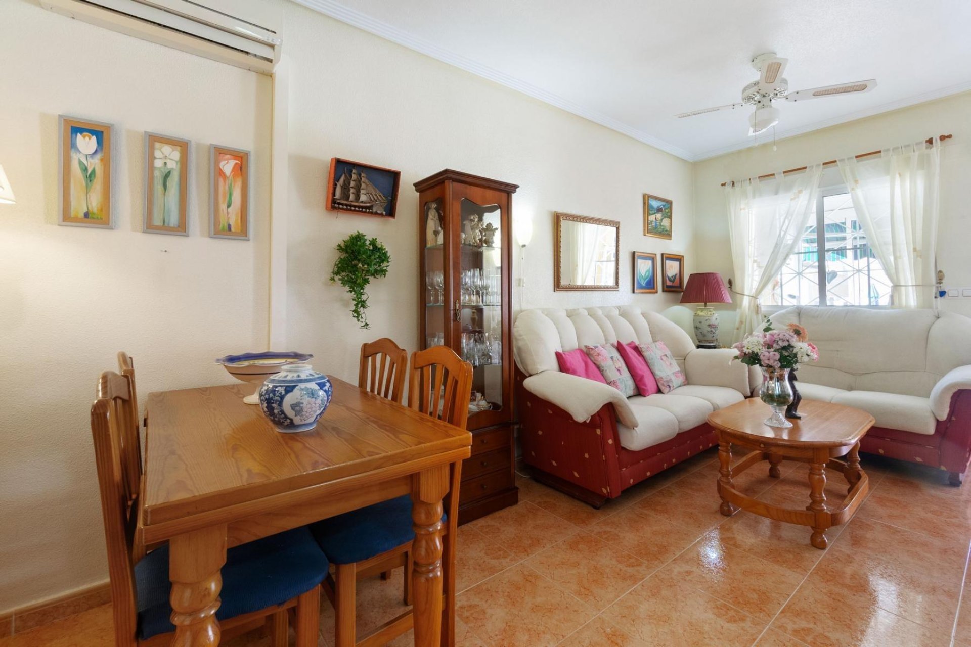 Resale - Bungalow Planta Baja - Torrevieja - La Siesta - El Salado - Torreta