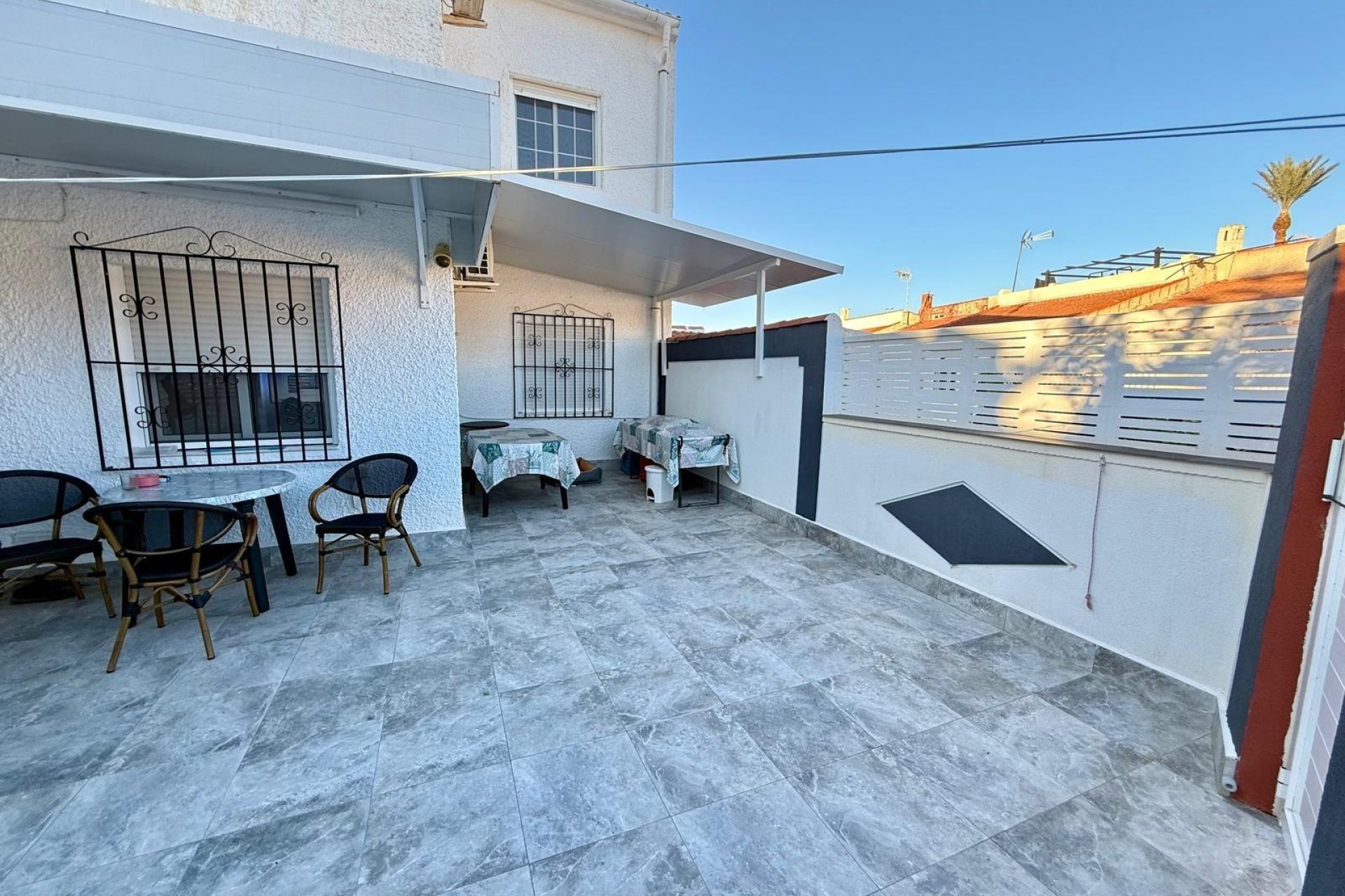 Resale - Bungalow Planta Baja - Torrevieja - La Siesta - El Salado - Torreta