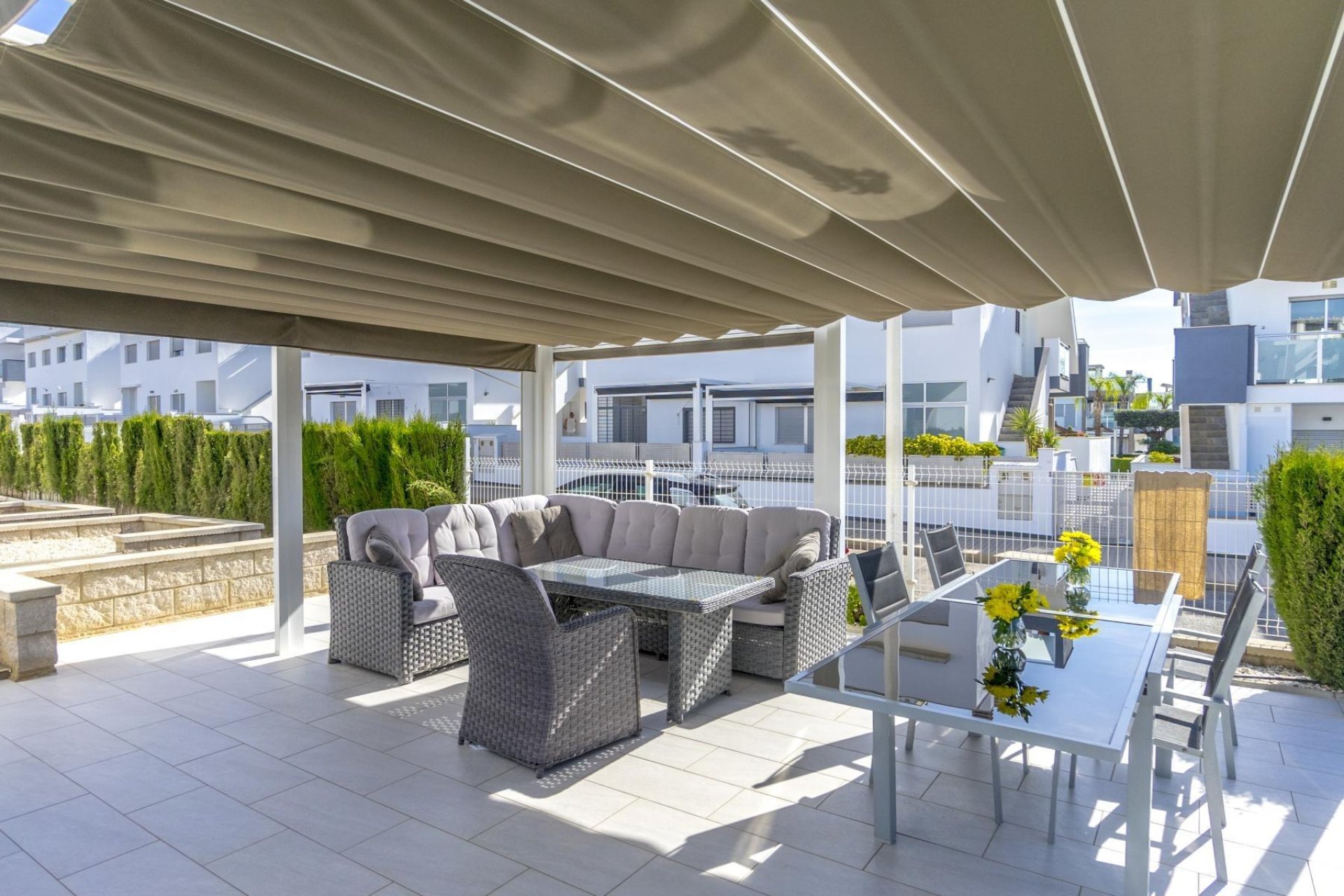 Resale - Bungalow Planta Baja - Torrevieja - Los altos