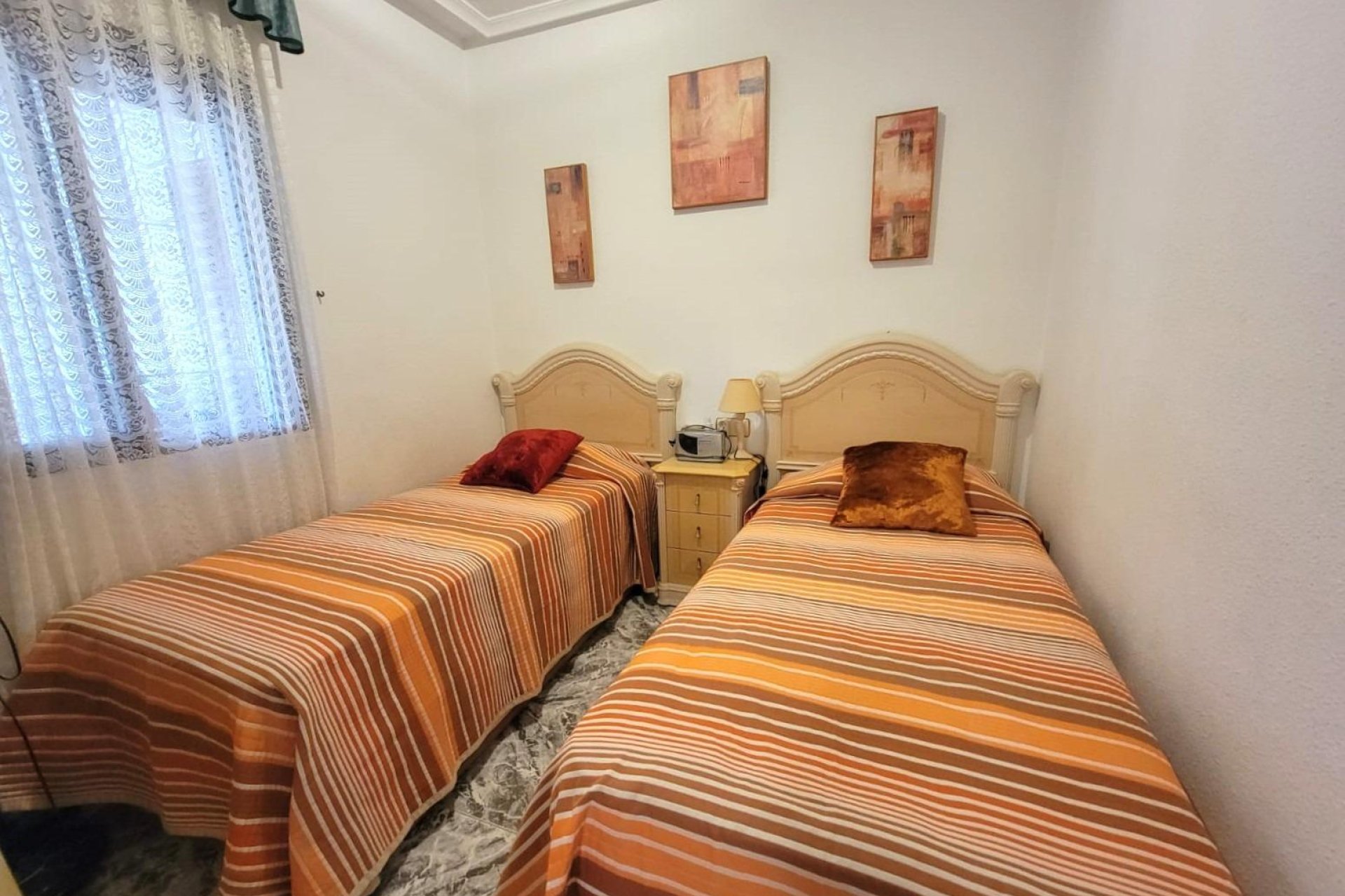 Resale - Bungalow Planta Baja - Torrevieja - Los Frutales