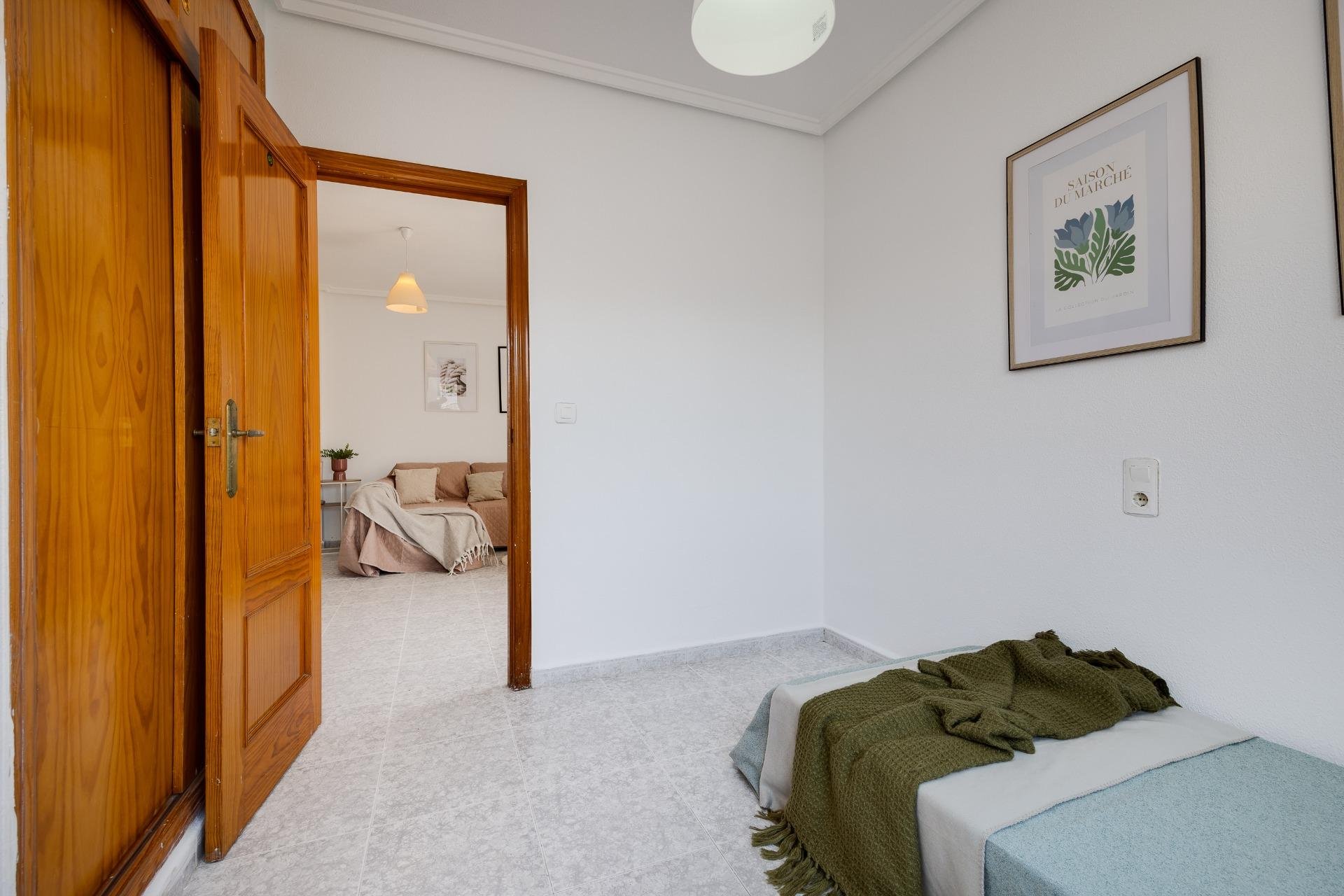 Resale - Bungalow Planta Baja - Torrevieja - Los Frutales