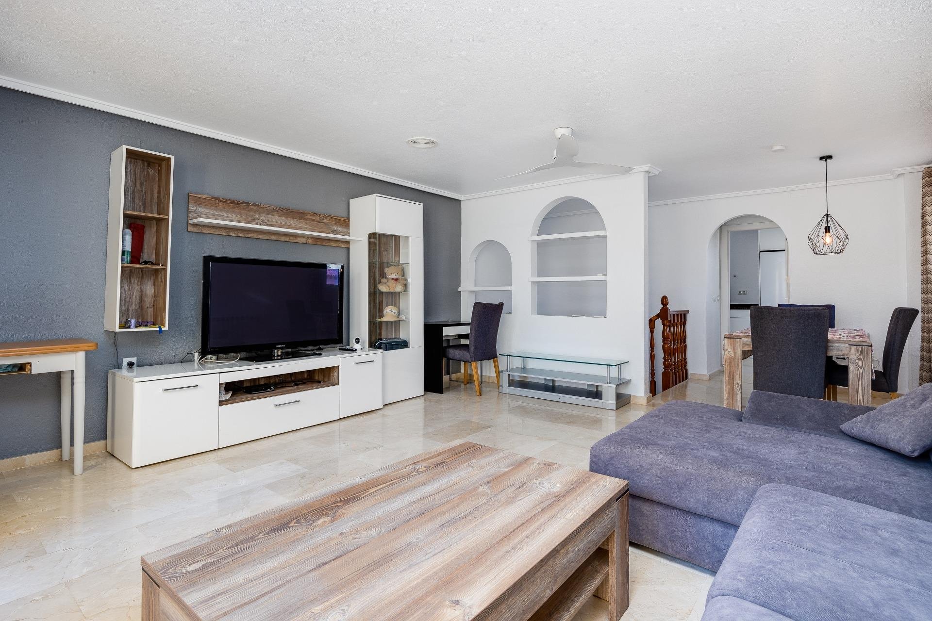 Resale - Bungalow Planta Baja - Torrevieja - Mar azul