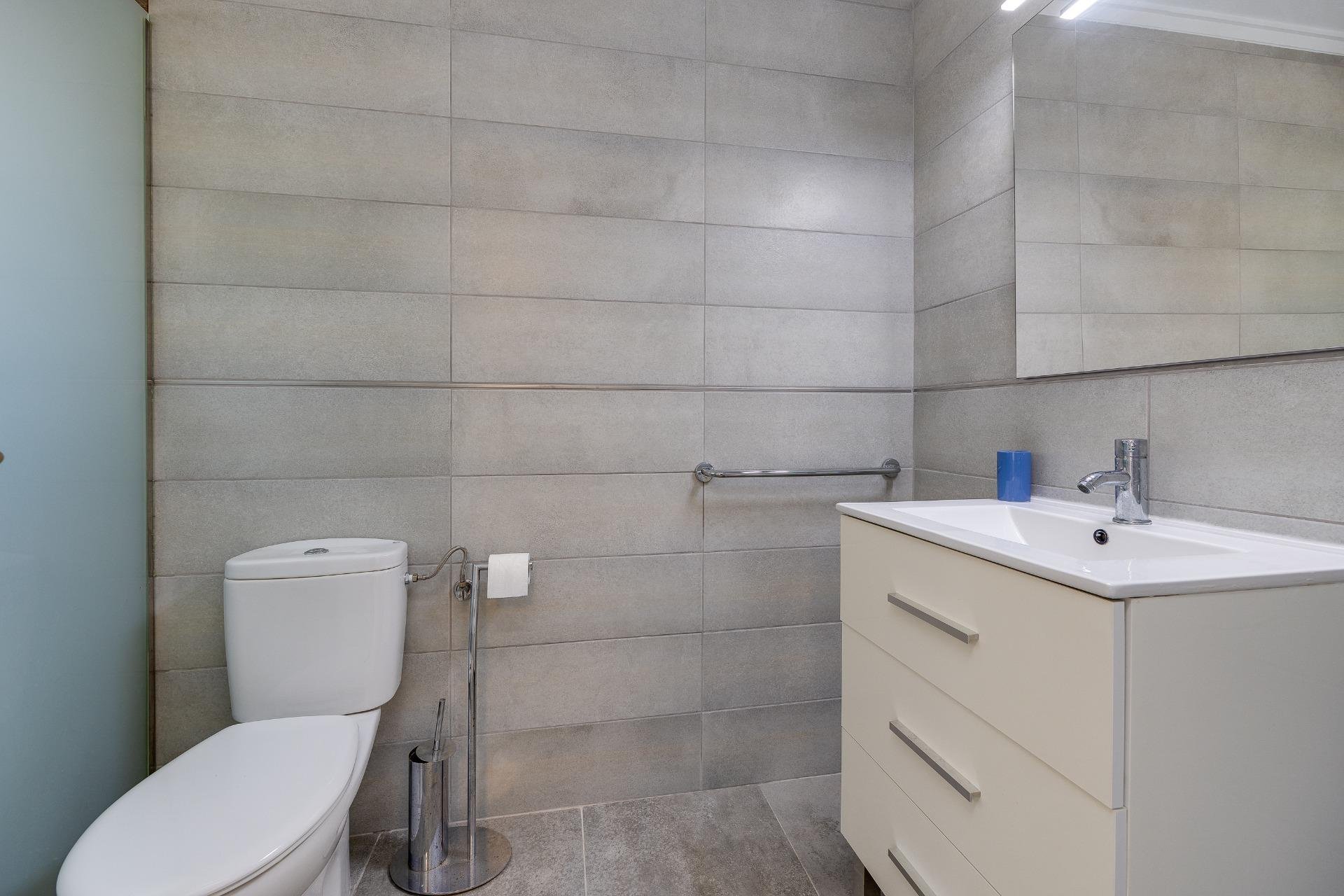 Resale - Bungalow Planta Baja - Torrevieja - Mar azul