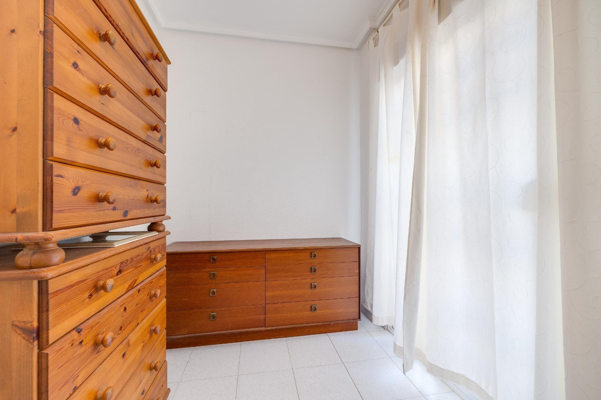 Resale - Bungalow Planta Baja - Torrevieja - Mar azul