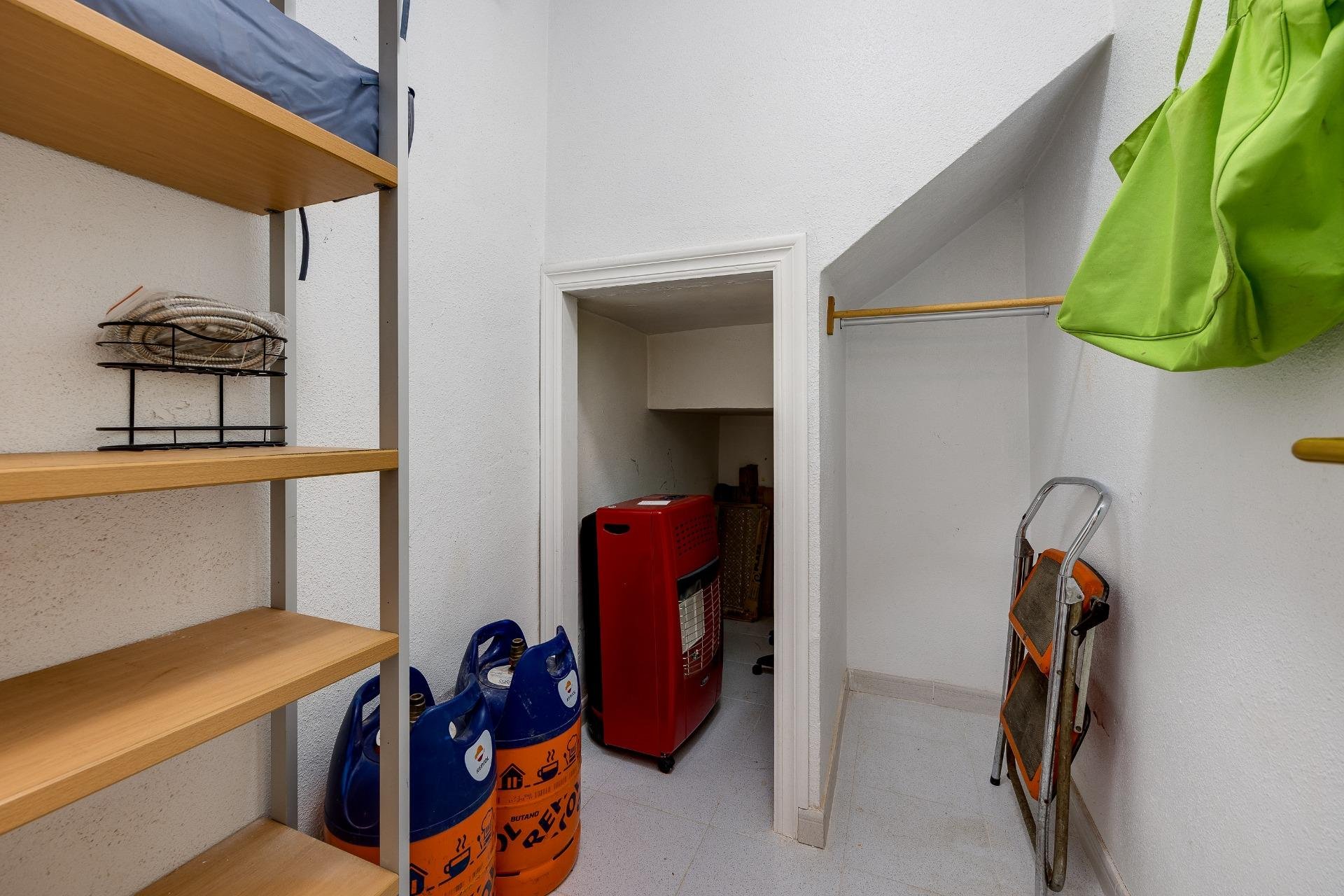 Resale - Bungalow Planta Baja - Torrevieja - Mar azul