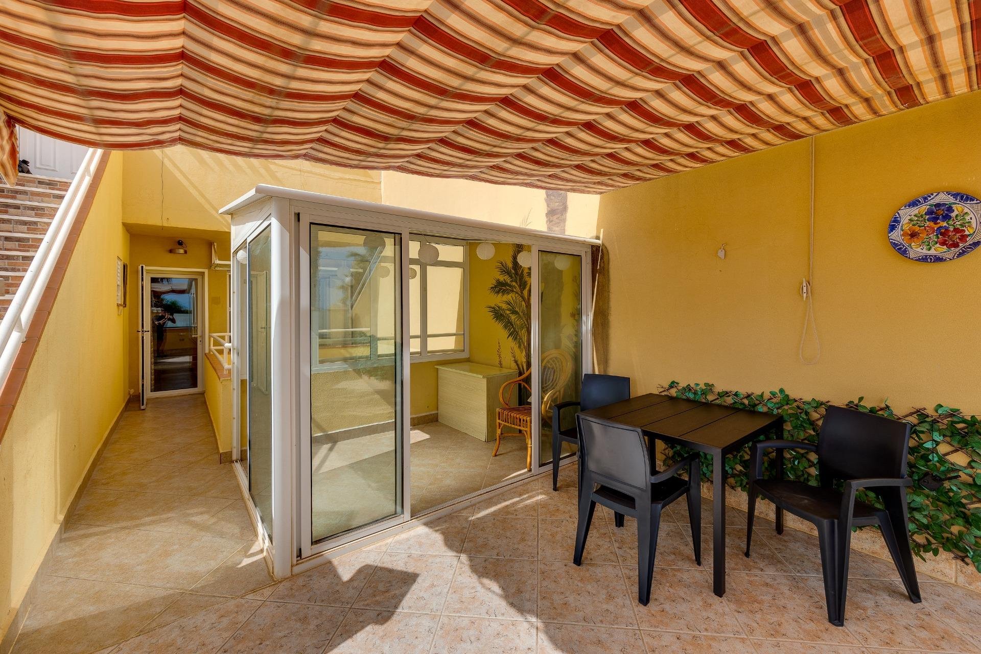 Resale - Bungalow Planta Baja - Torrevieja - Mar azul