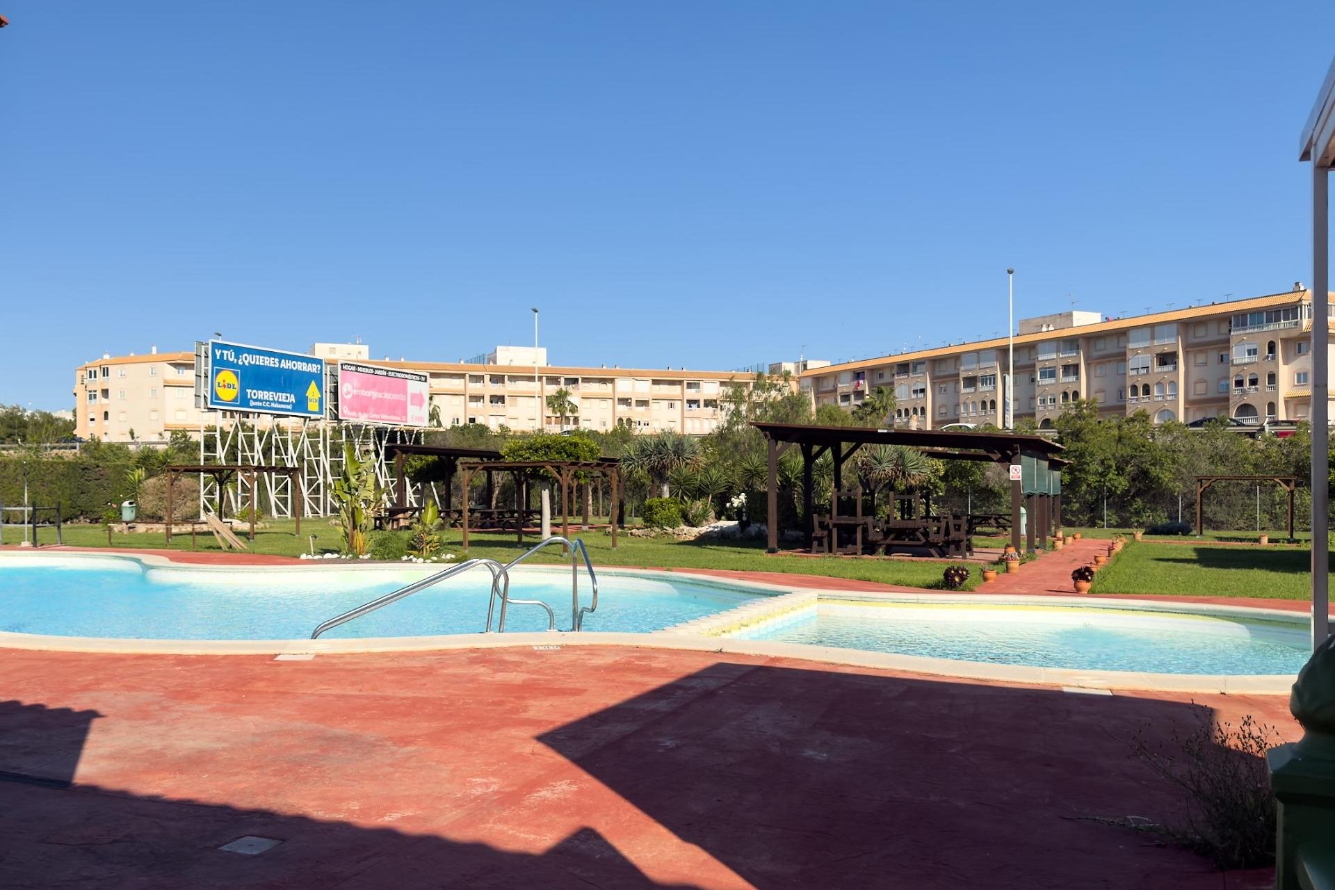 Resale - Bungalow Planta Baja - Torrevieja - Parque de las Naciones